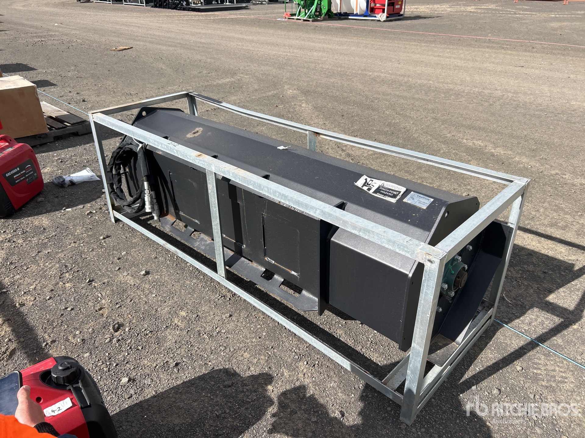 General Appearance with Picture, Right Rear Corner