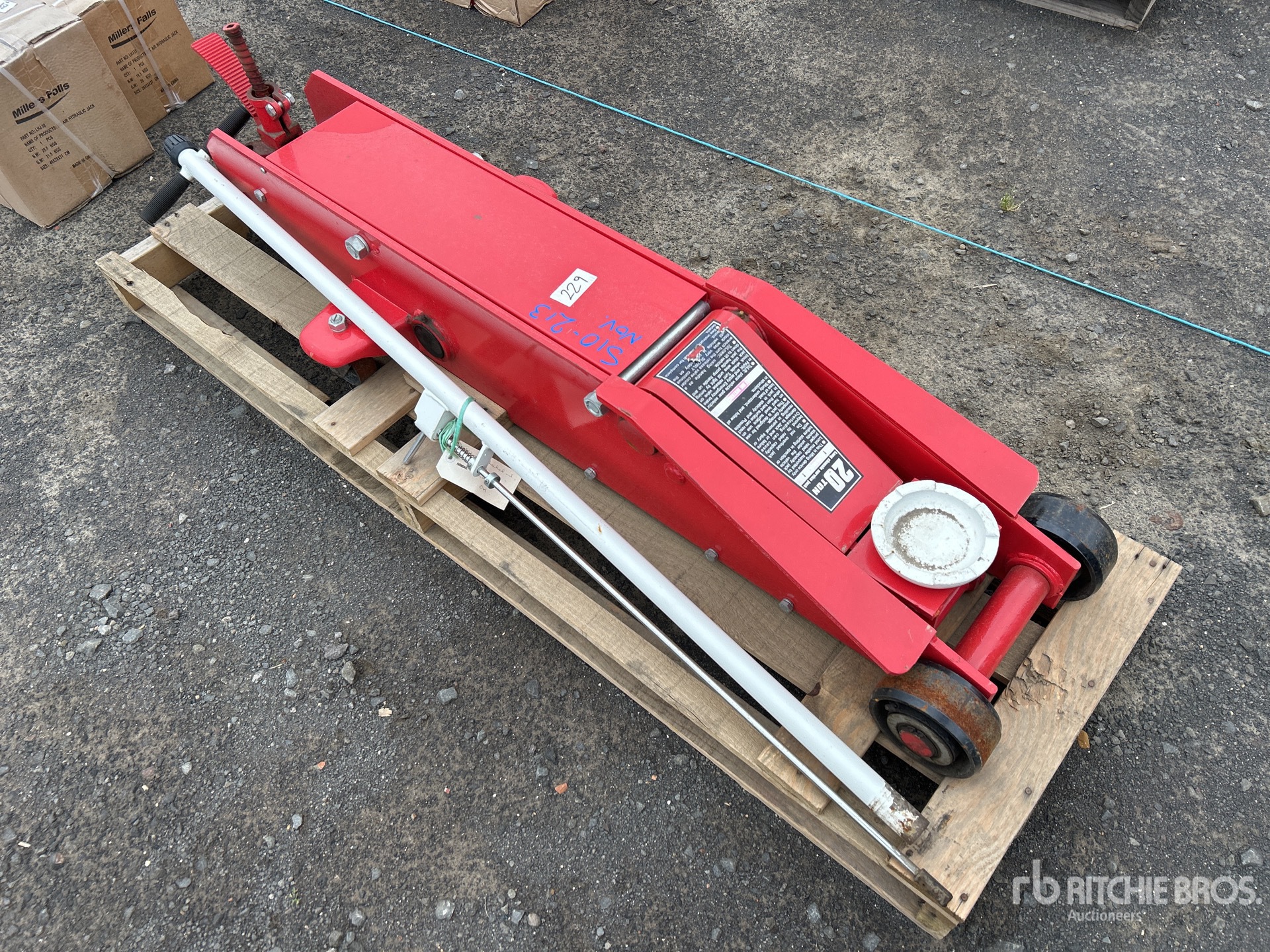 General Appearance with Foto, angolo anteriore destro