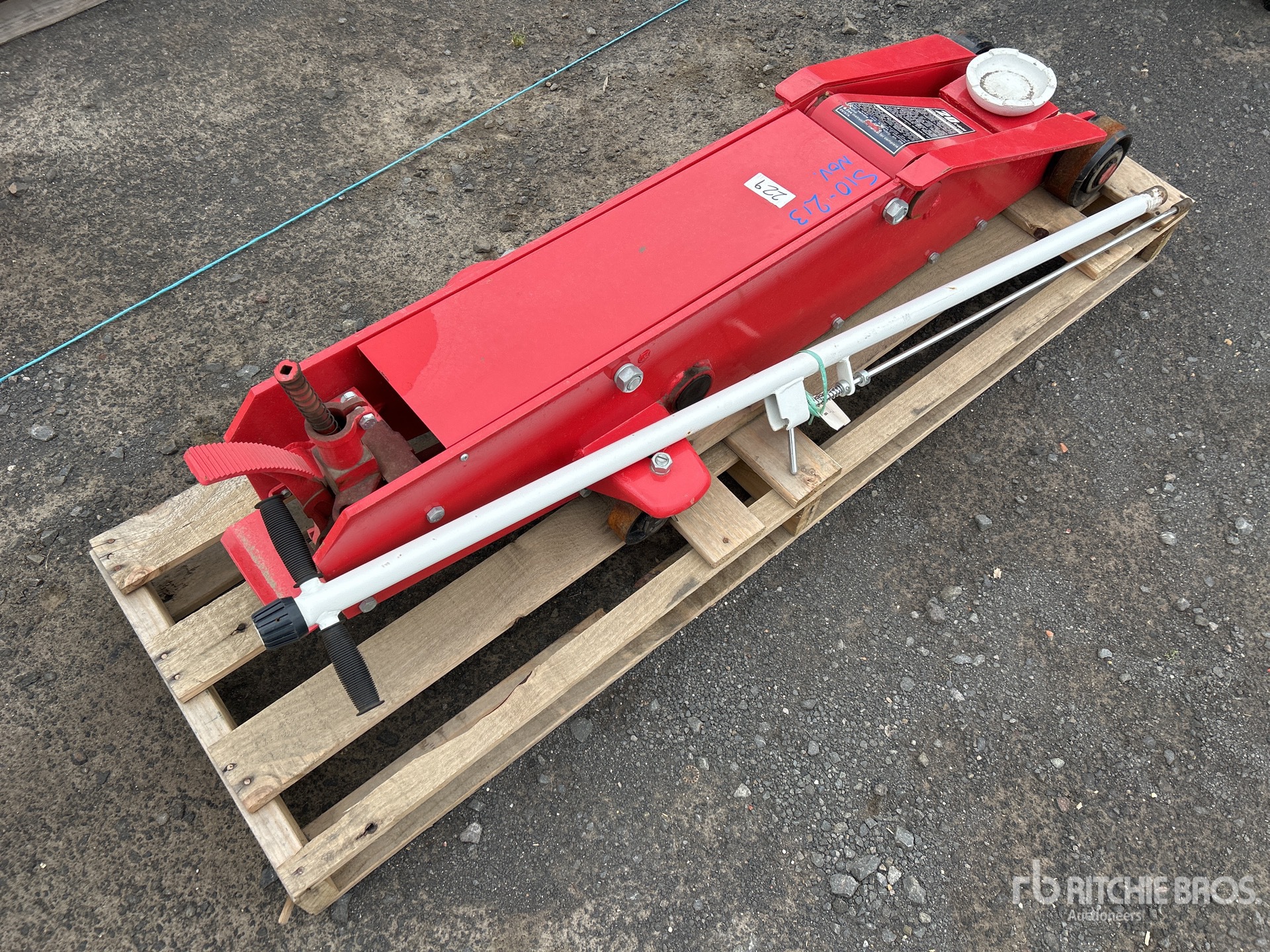 General Appearance with Foto, angolo anteriore sinistro