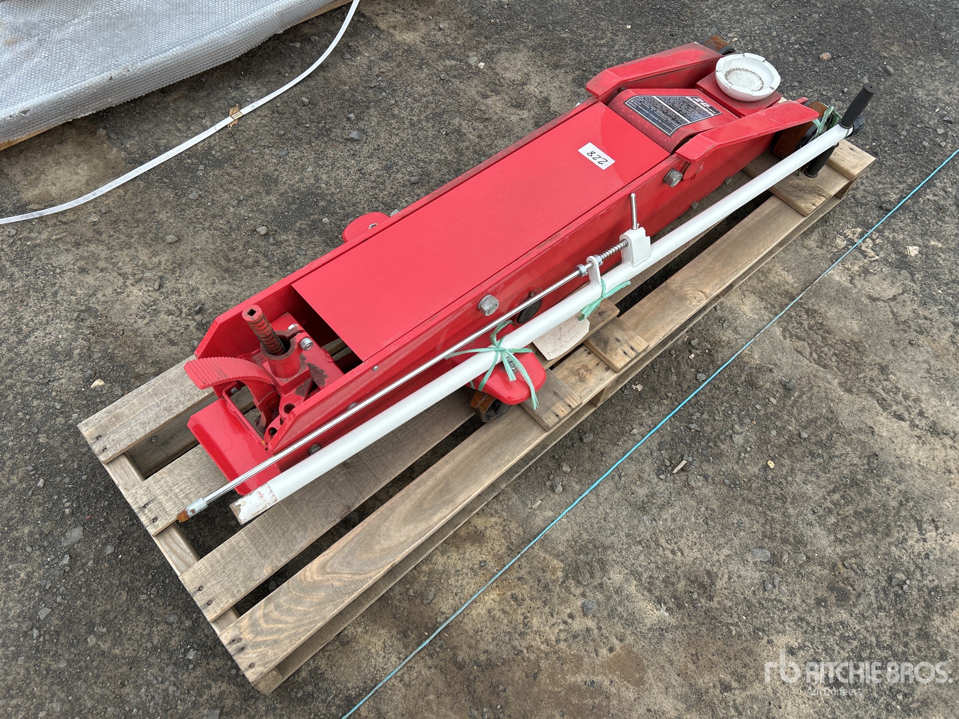 General Appearance with Foto, angolo anteriore sinistro