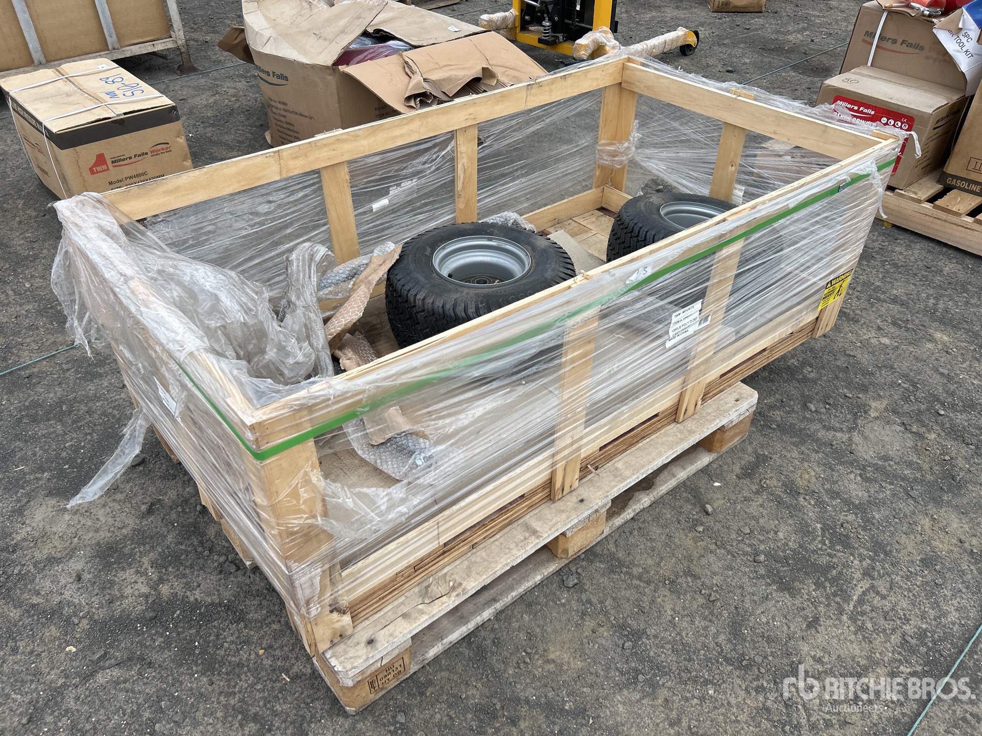 General Appearance with Picture, Right Front Corner