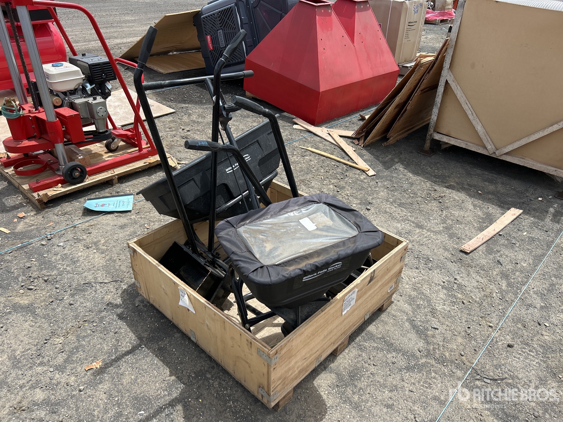 General Appearance with Picture, Right Front Corner