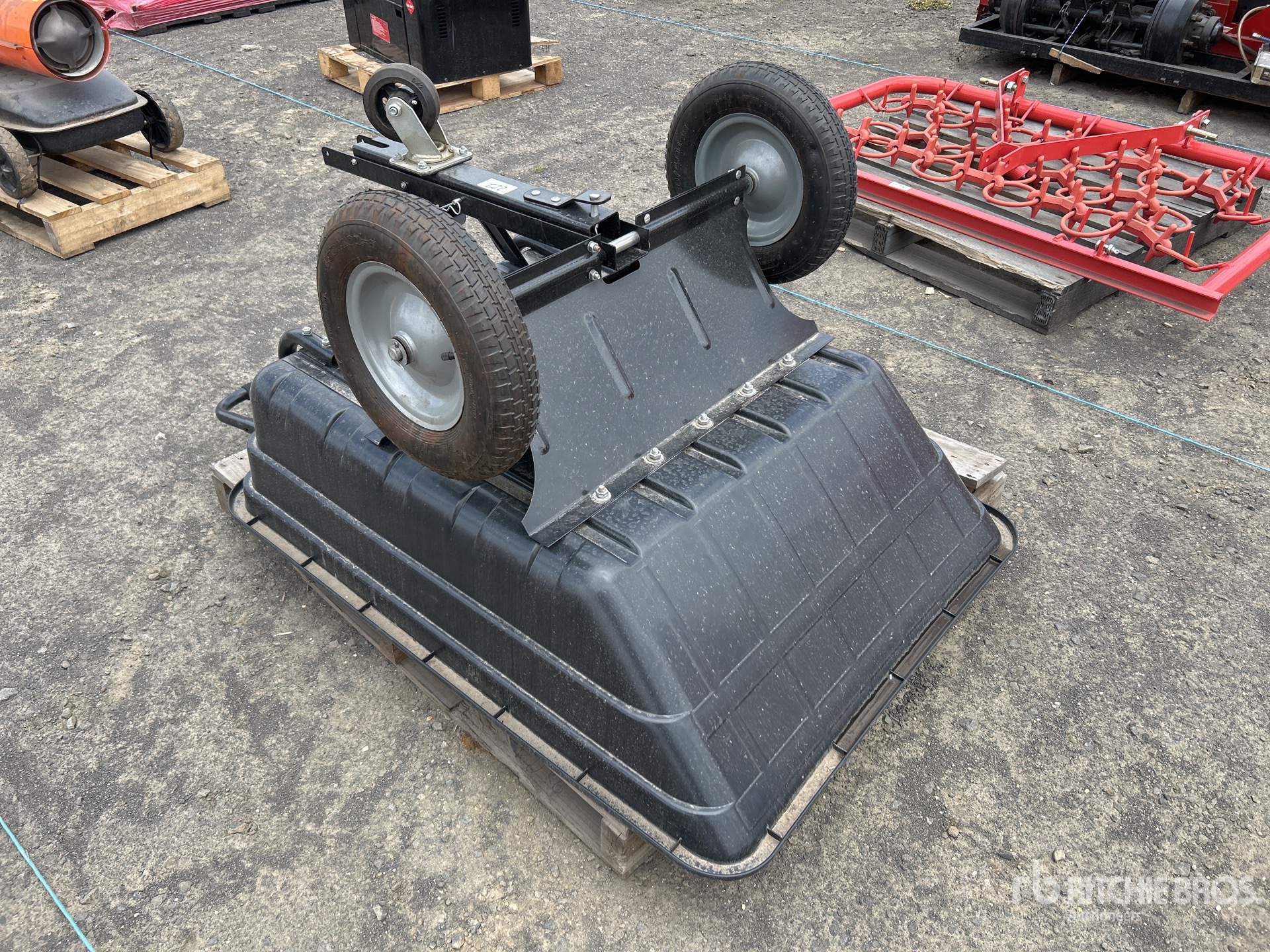 General Appearance with Picture, Right Front Corner