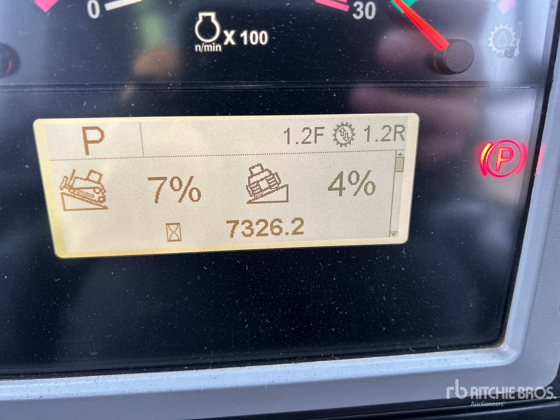 General Appearance with Horímetro / Odómetro