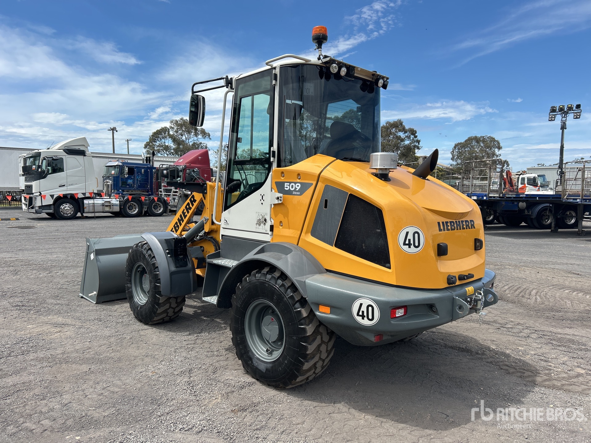 General Appearance with Imagen: esquina trasera izquierda