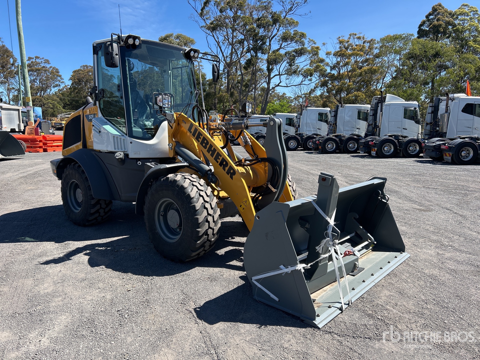 General Appearance with Imagen: esquina delantera derecha