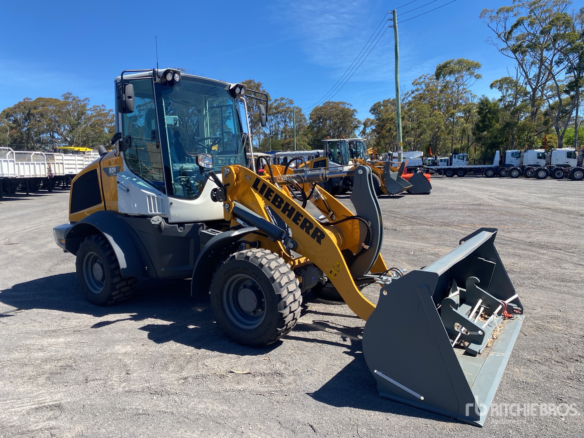 General Appearance with Imagen: esquina delantera derecha