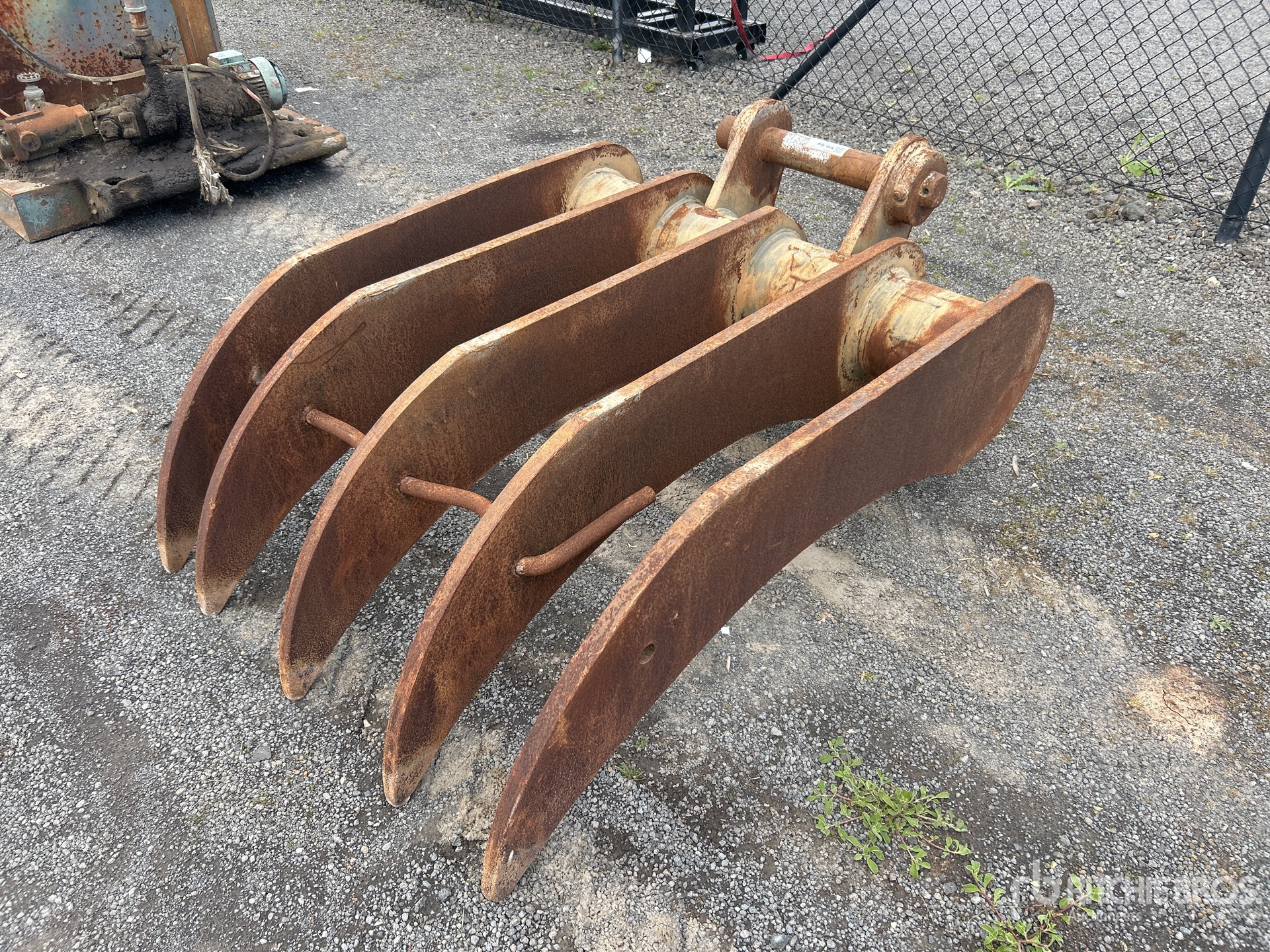 General Appearance with Image, coin avant gauche