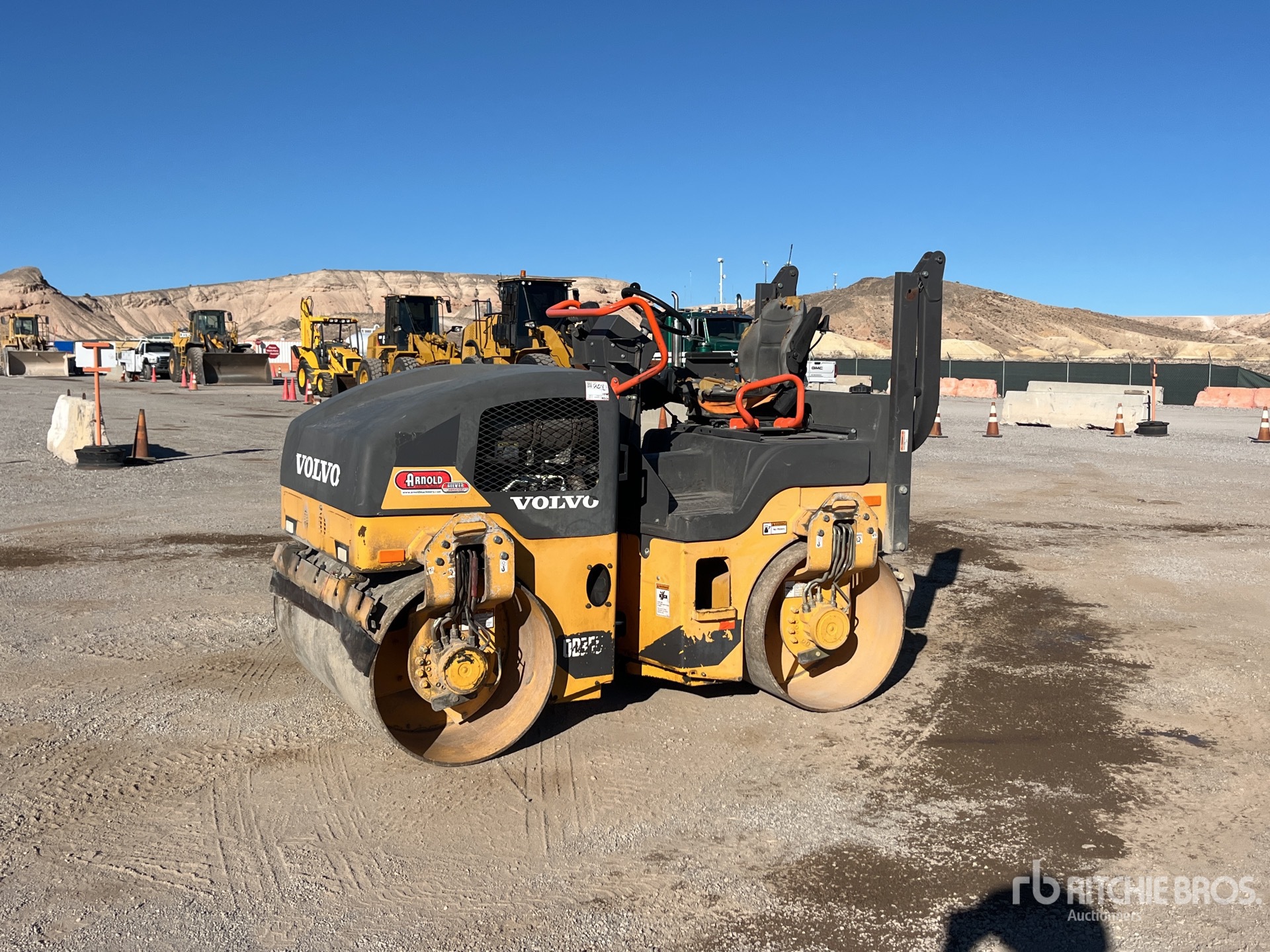 Aspect général with Image, coin avant gauche