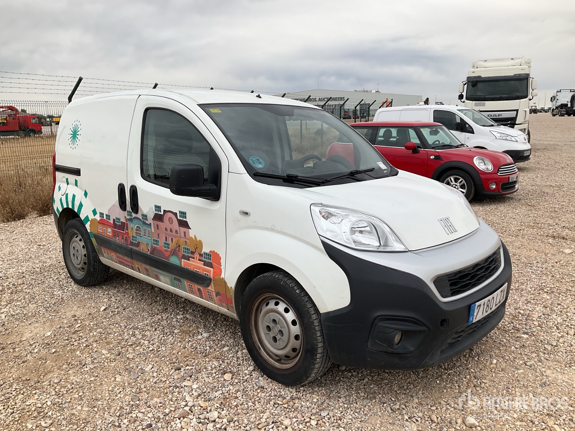 General Appearance with Image, coin avant droit