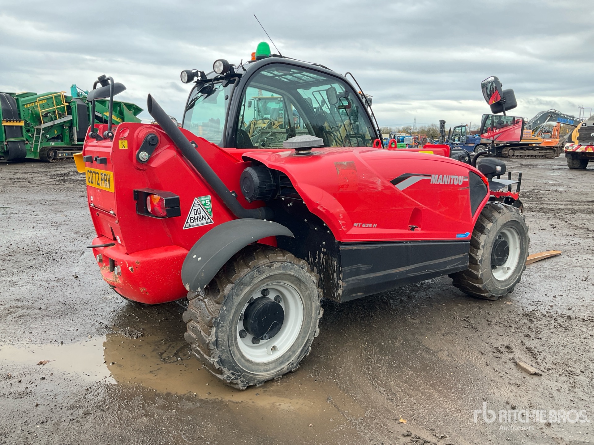 General Appearance with Picture, Right Rear Corner