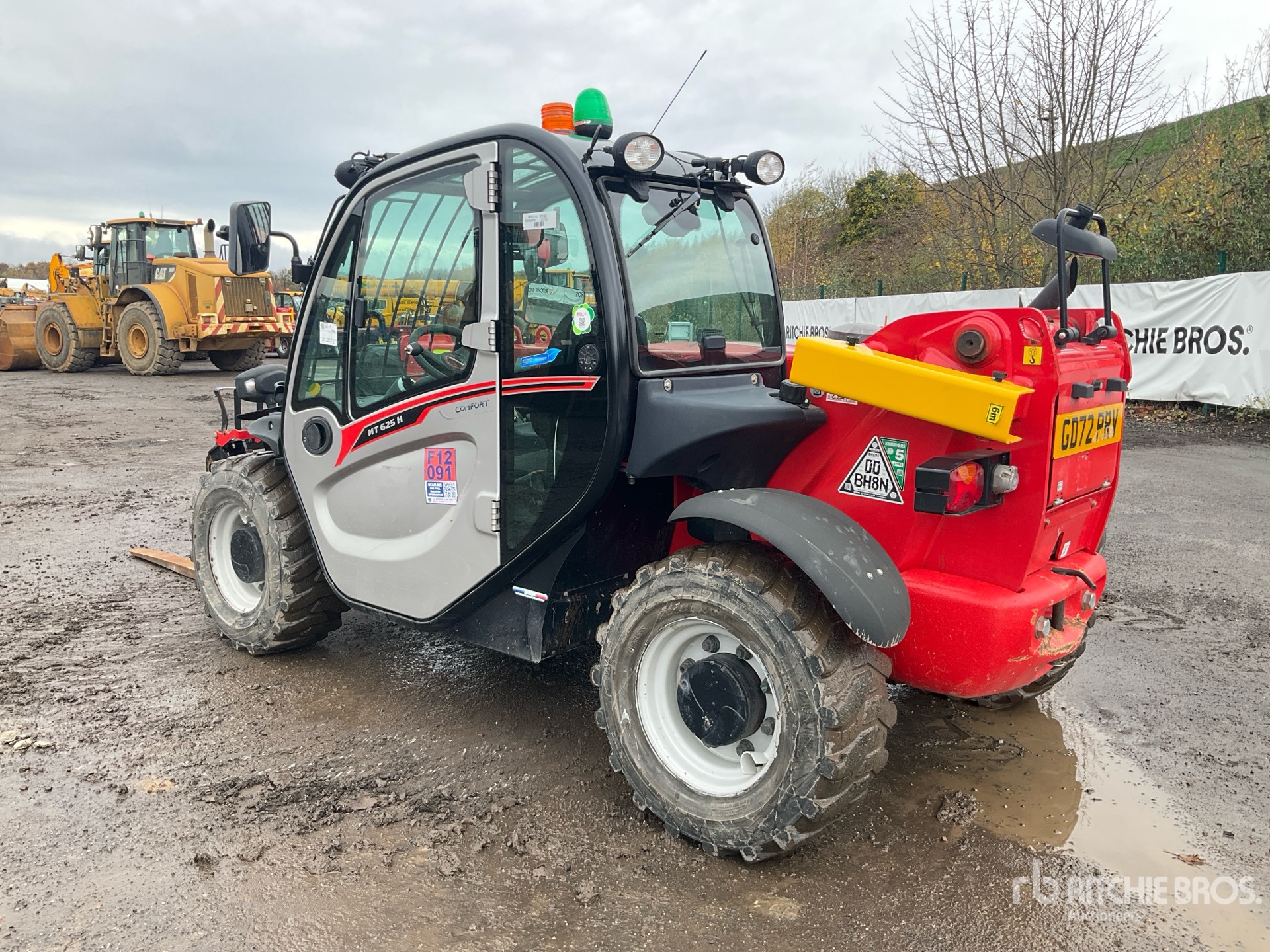 General Appearance with Picture, Left Rear Corner