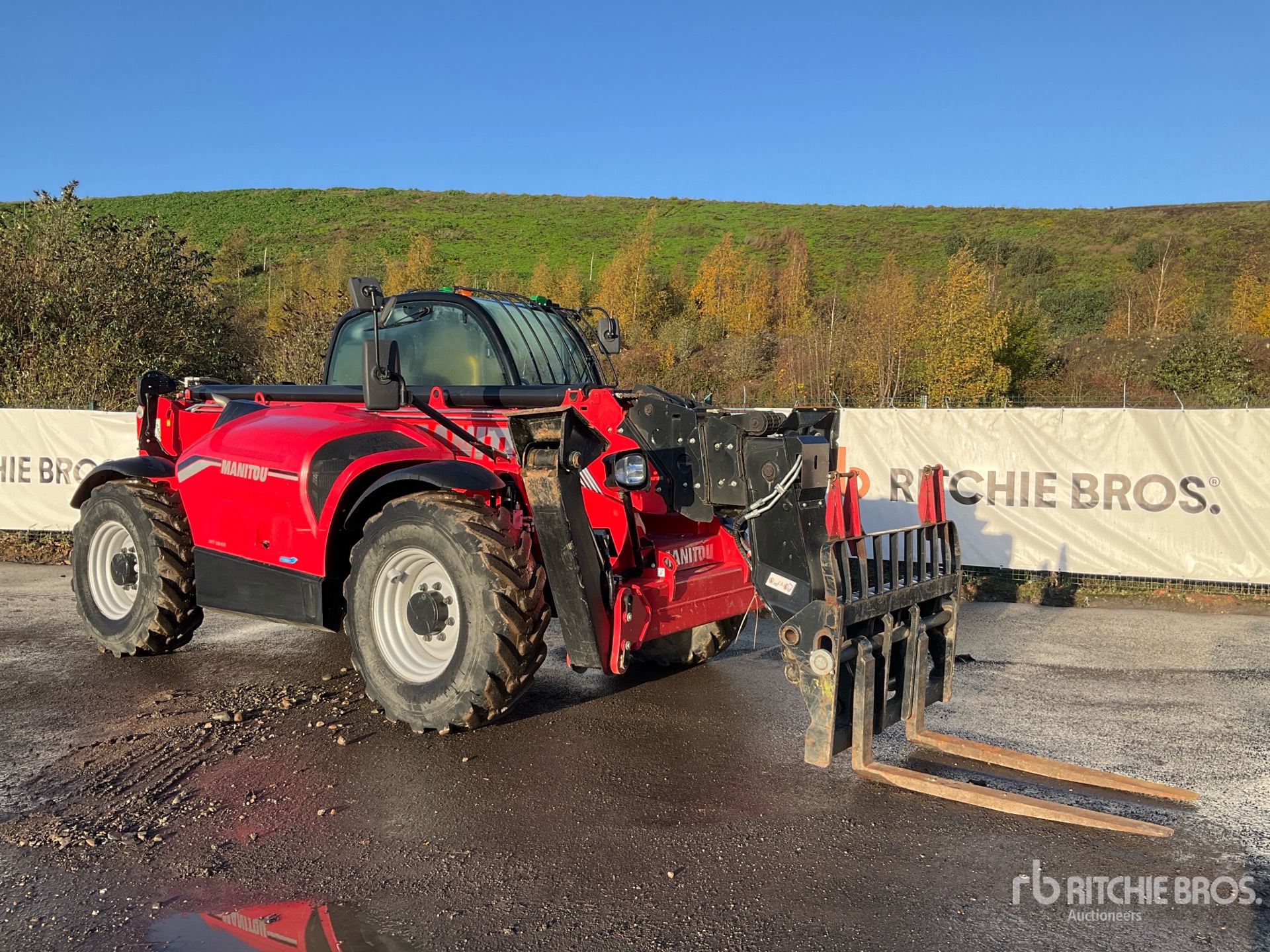 Aspect général with Image, coin avant droit