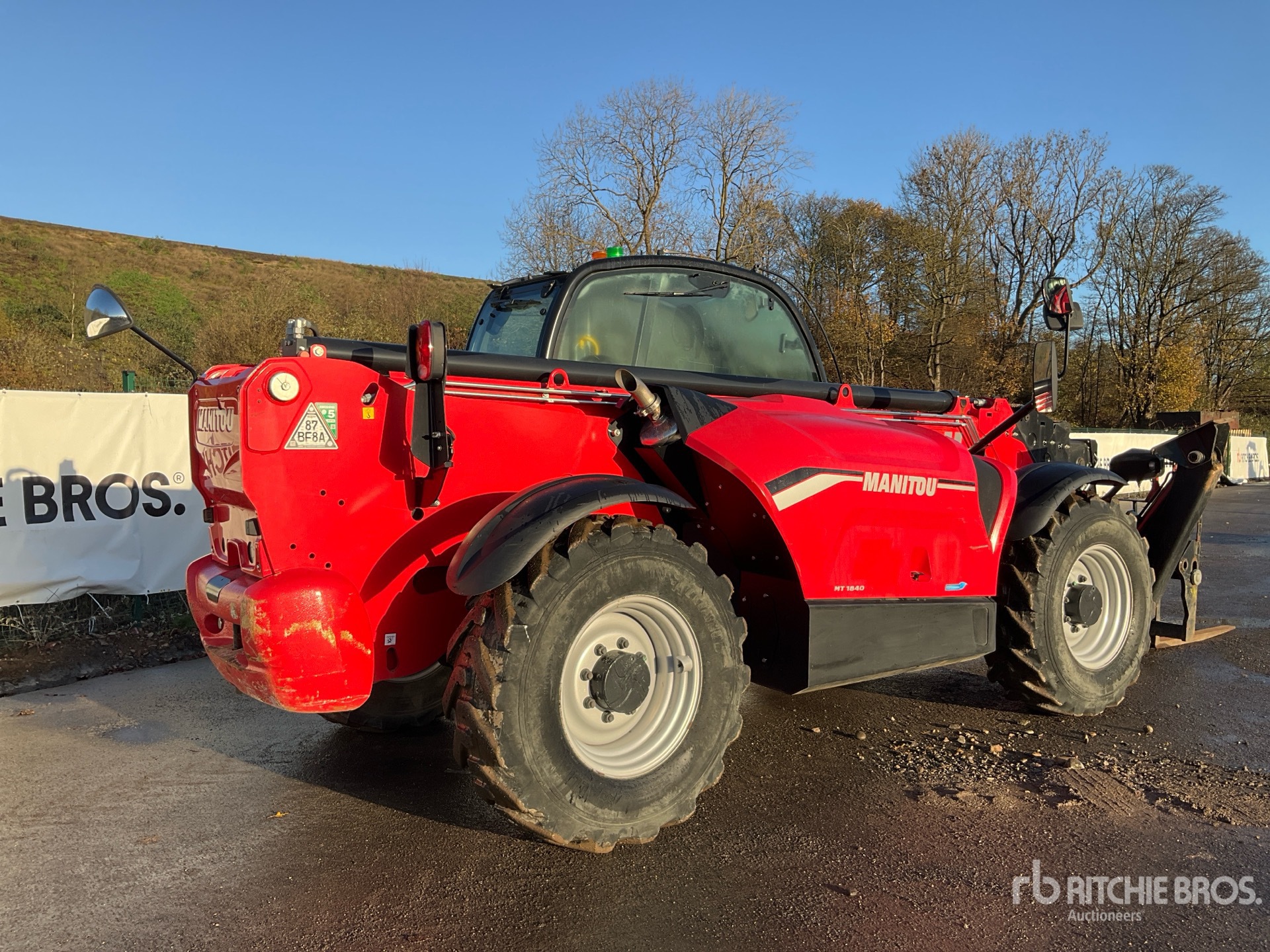 Aspect général with Image, coin arrière droit