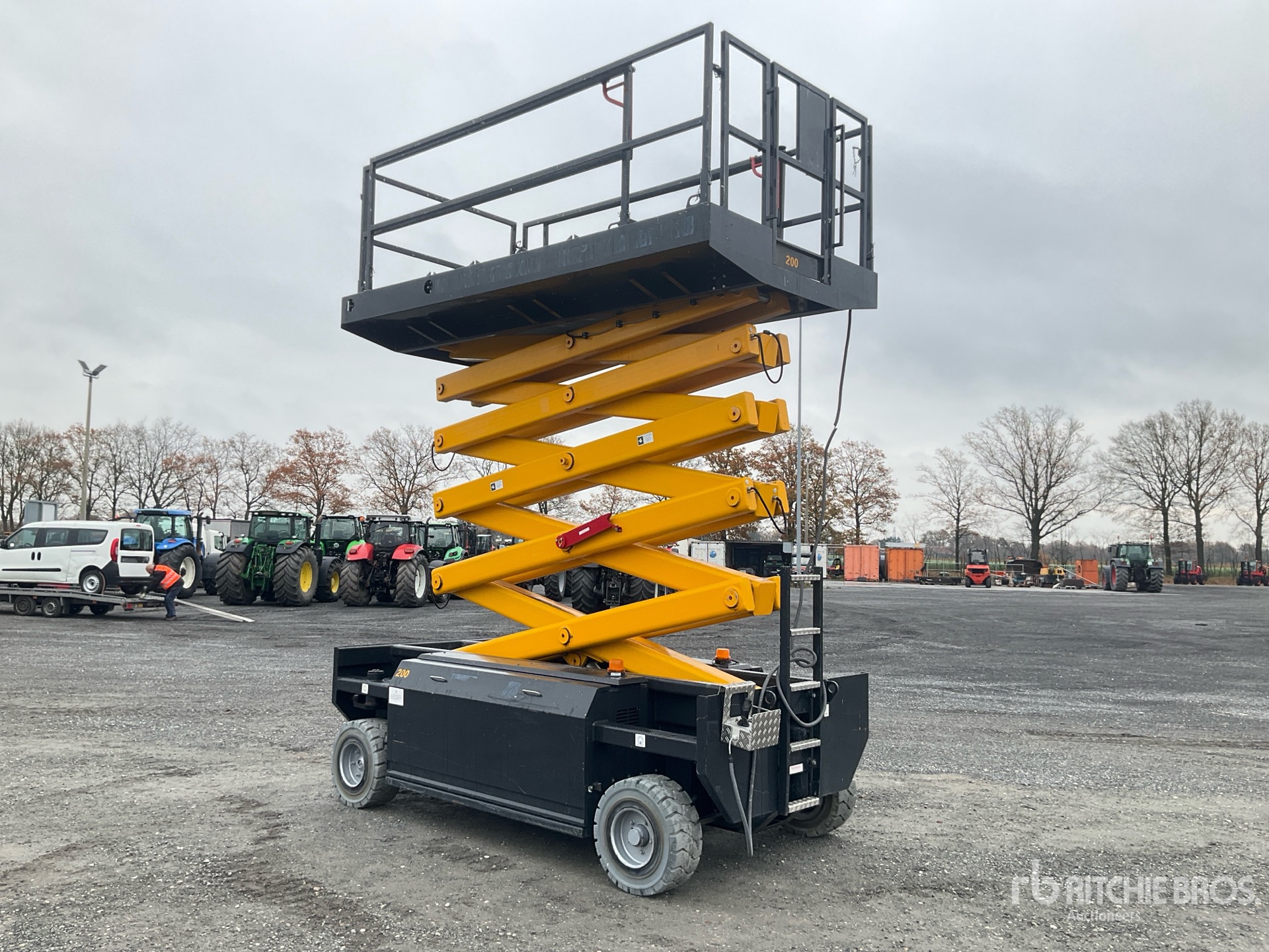 General Appearance with Picture, Right Front Corner