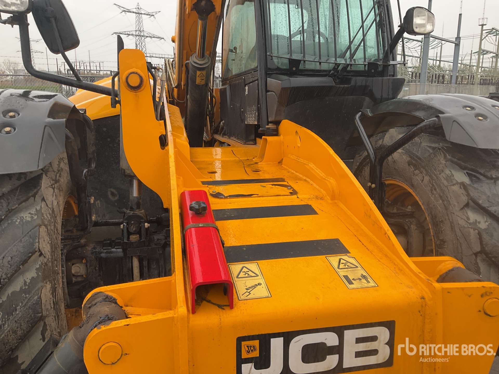 General Appearance with Operation Video