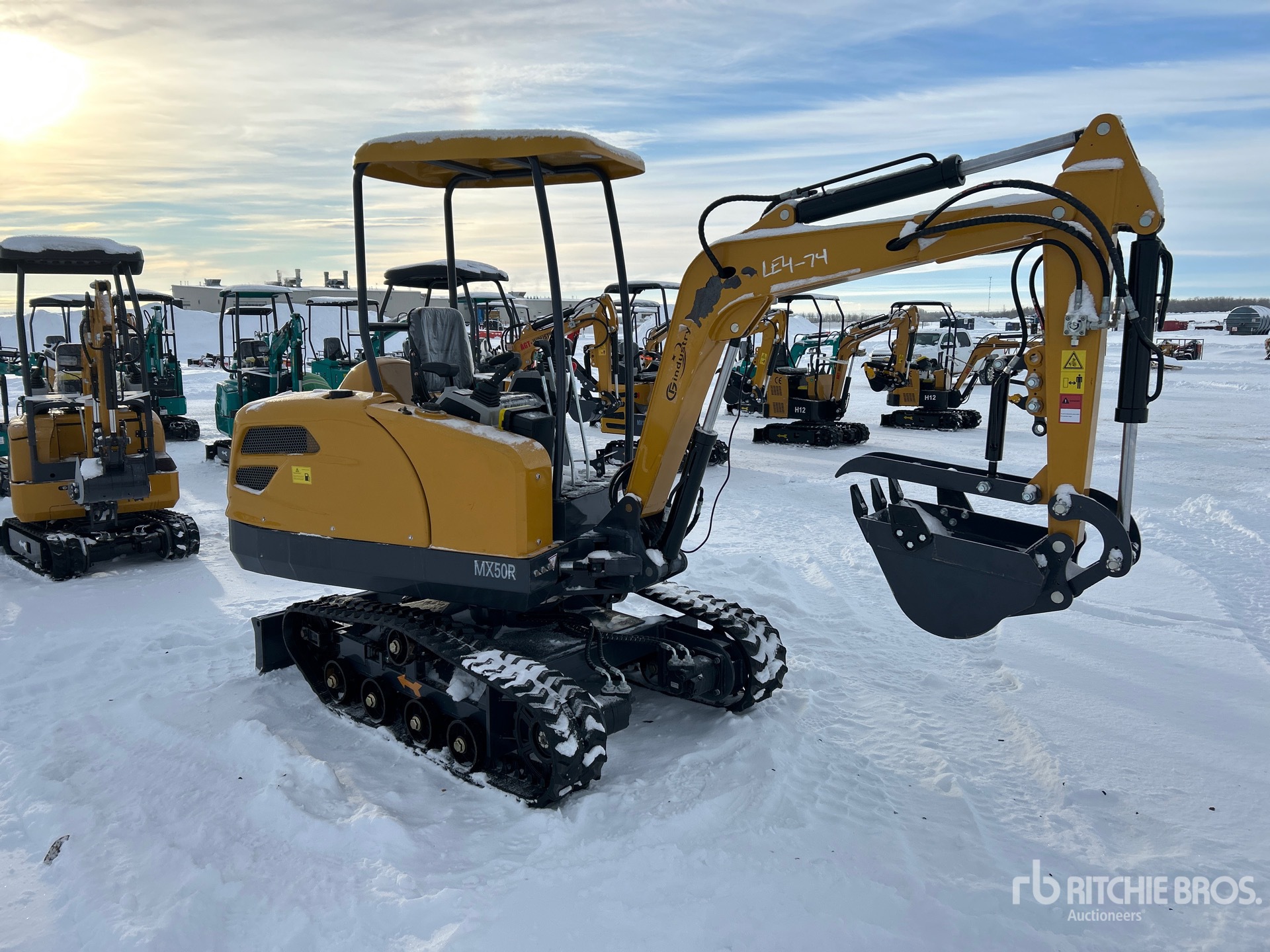 Aspect général with Image, coin avant droit