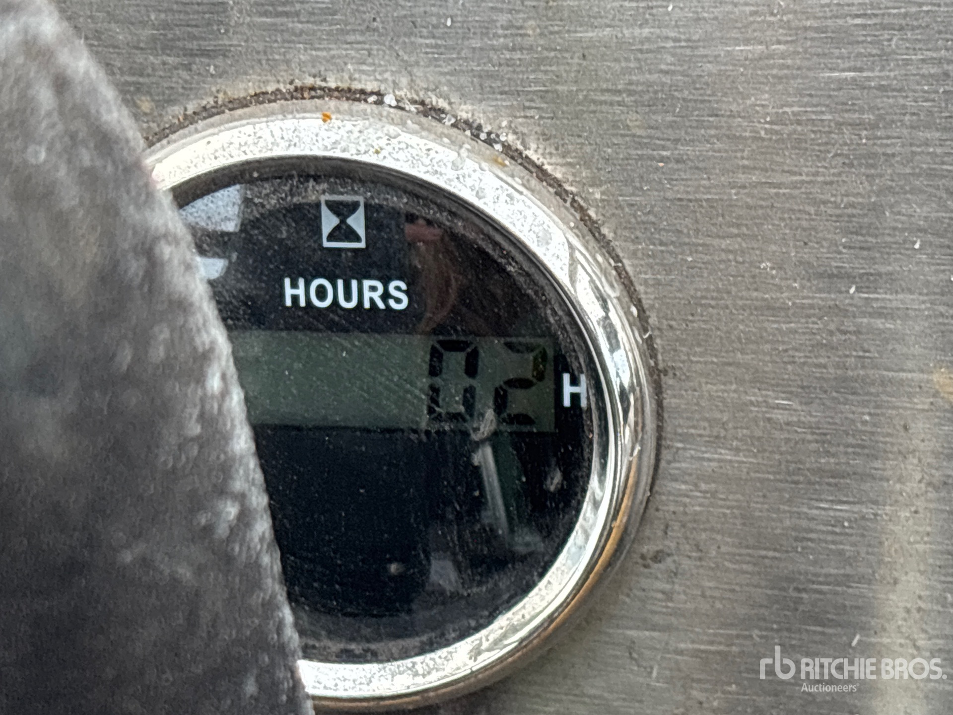 General Appearance with Horímetro / Odómetro