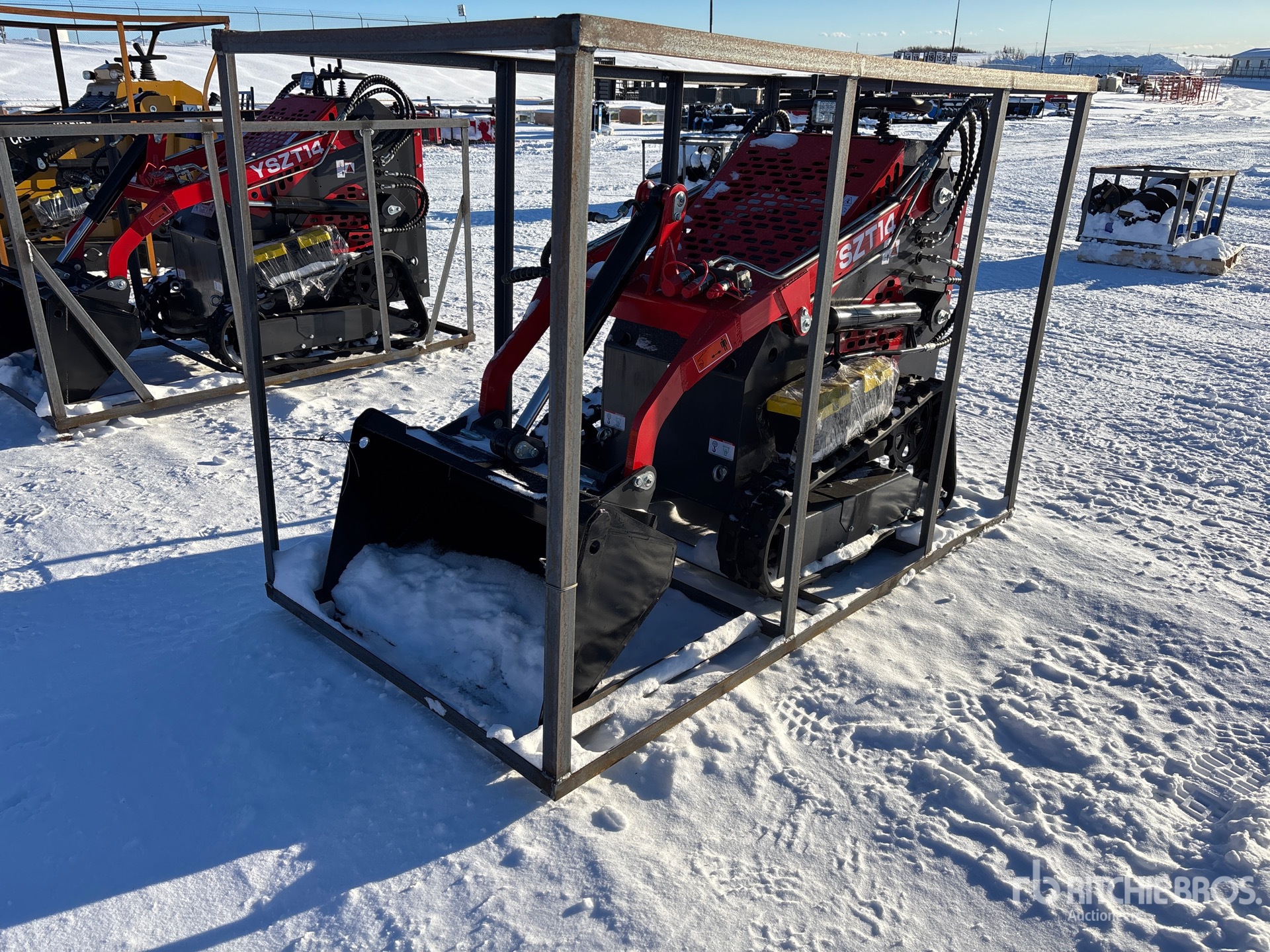 General Appearance with Foto, angolo anteriore sinistro