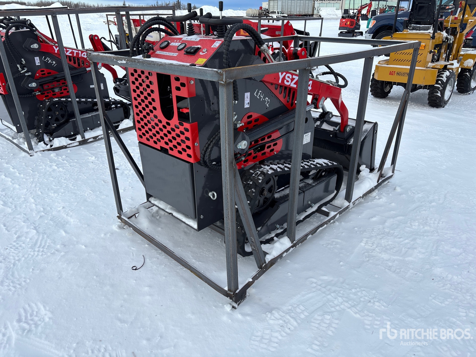 General Appearance with Foto, angolo anteriore sinistro