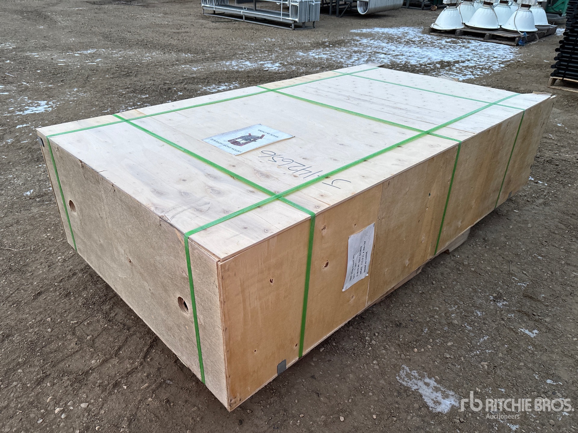 General Appearance with Picture, Left Front Corner