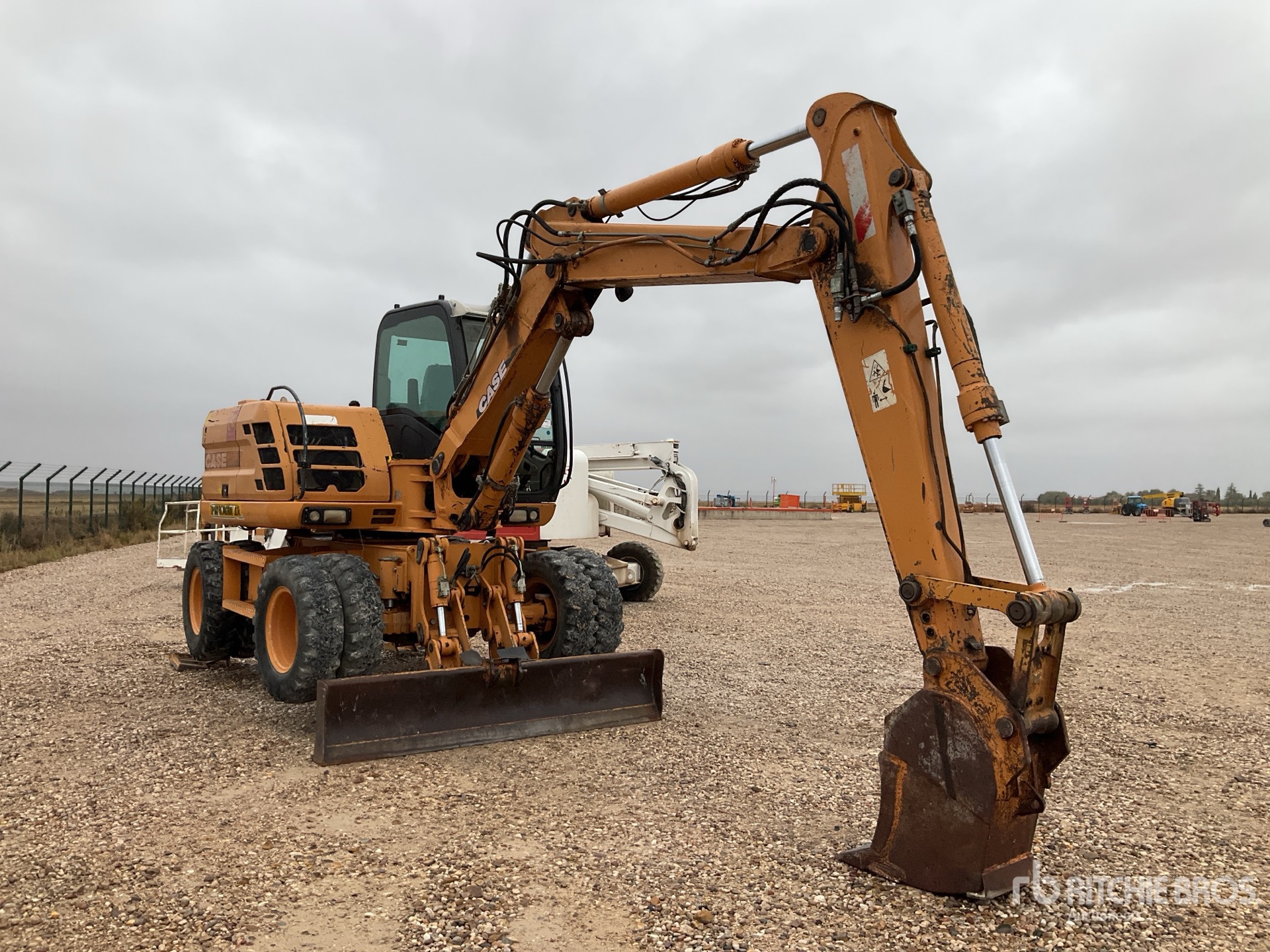 General Appearance with Imagen: esquina delantera derecha