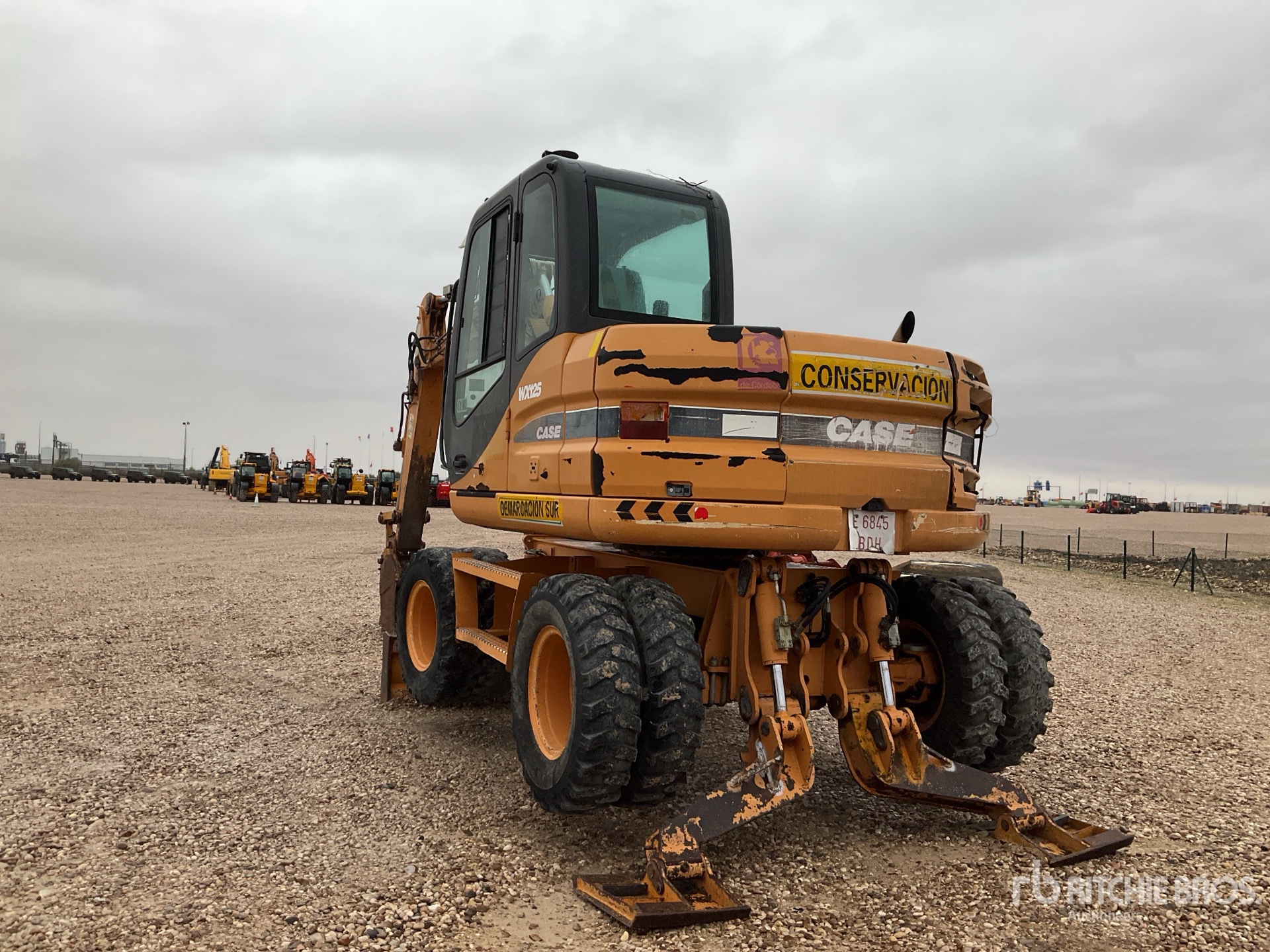 General Appearance with Imagen: esquina trasera izquierda