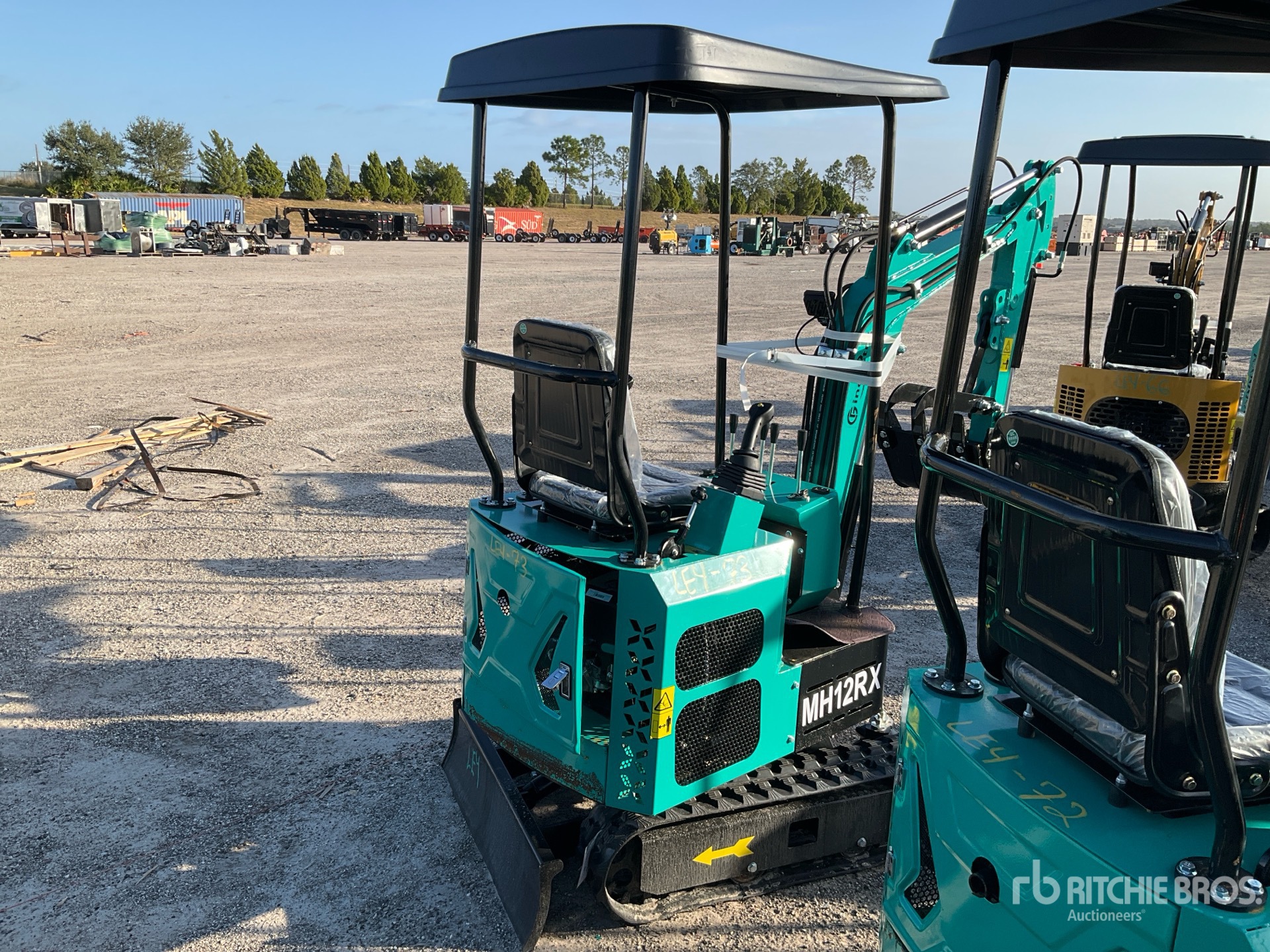 General Appearance with Picture, Right Rear Corner