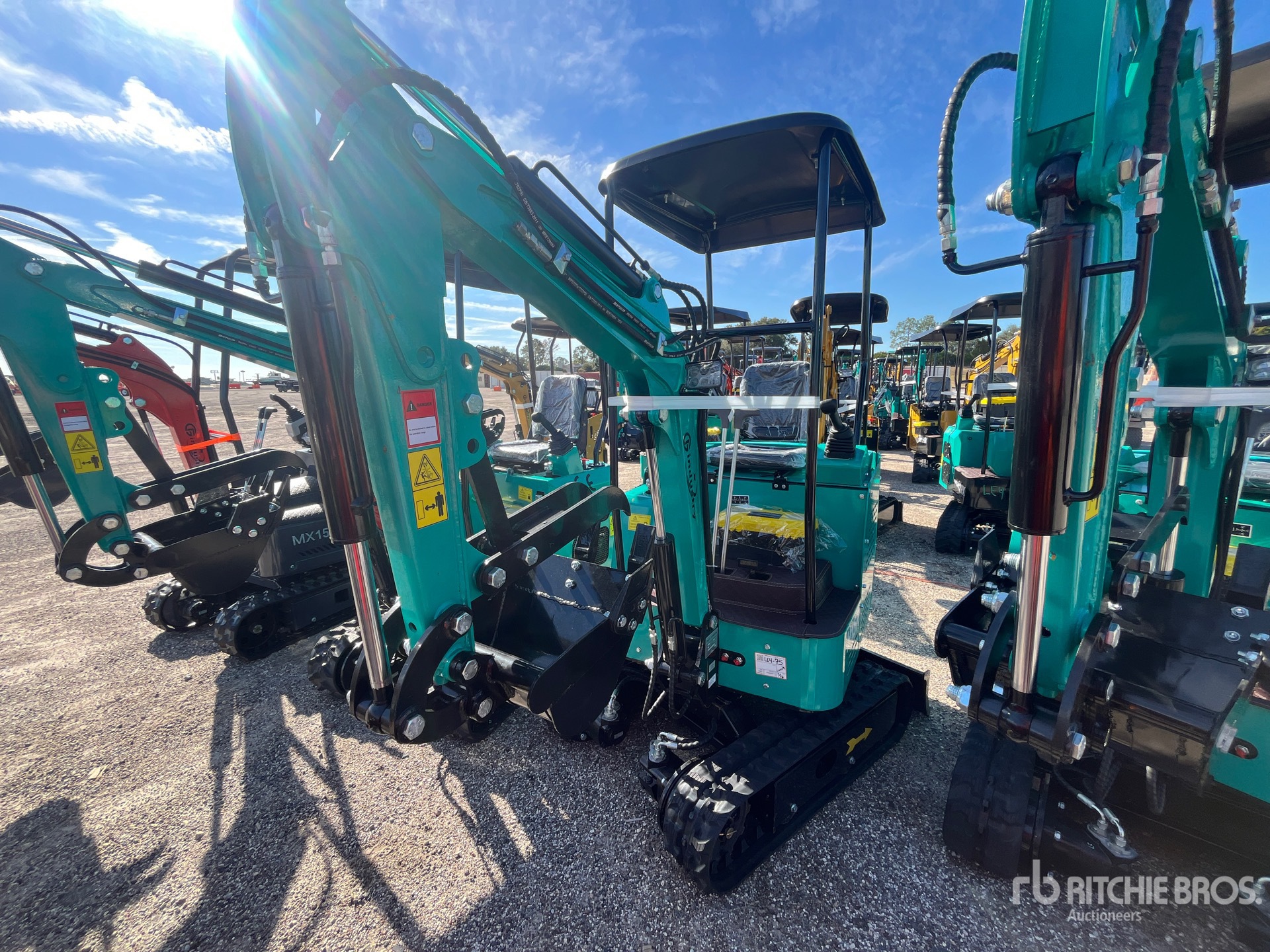 General Appearance with Picture, Left Front Corner