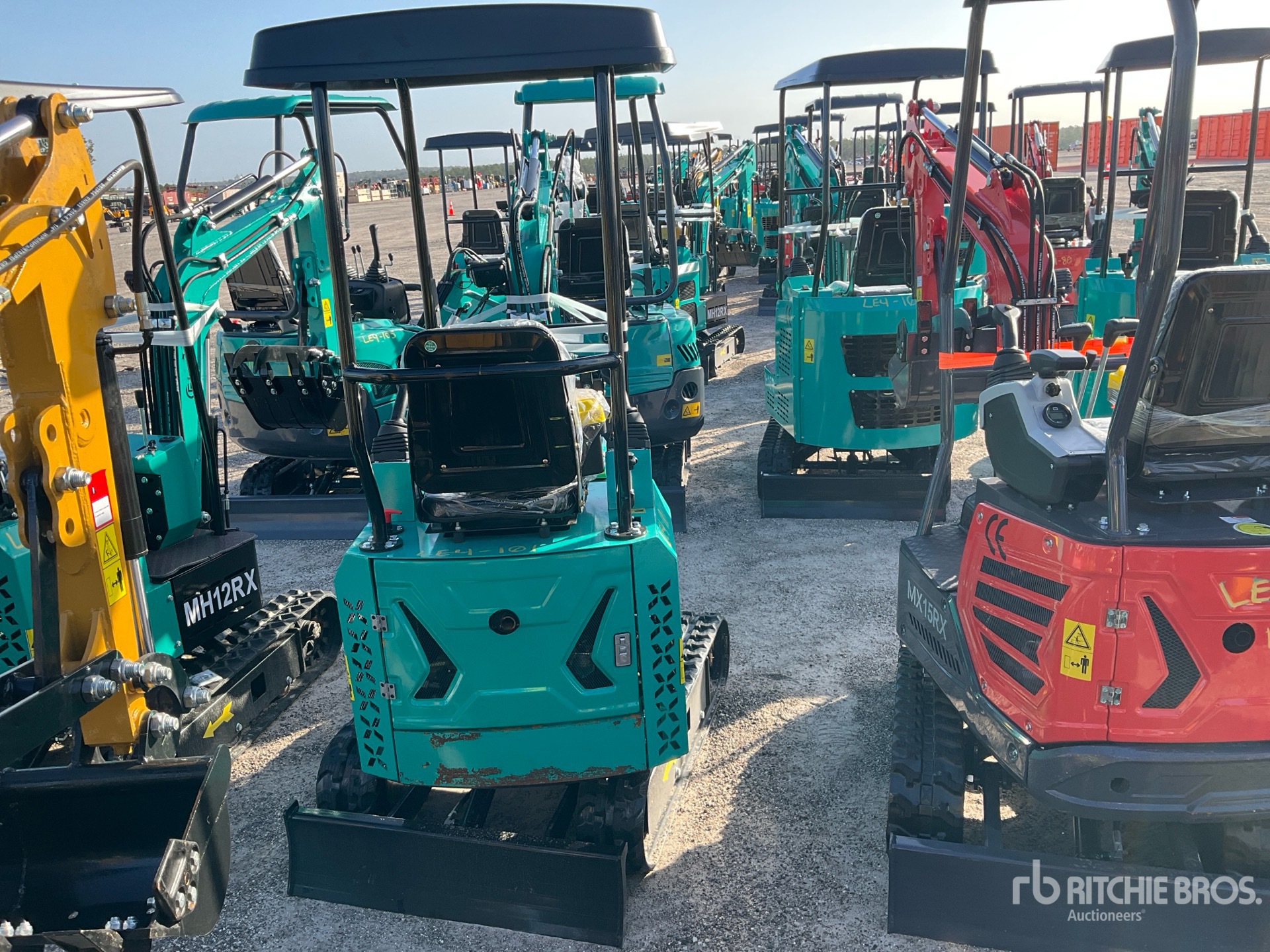 General Appearance with Imagen: esquina trasera derecha