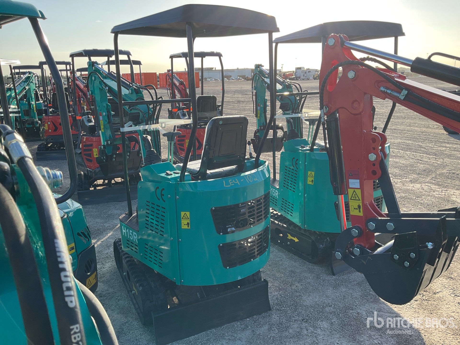 General Appearance with Picture, Left Rear Corner