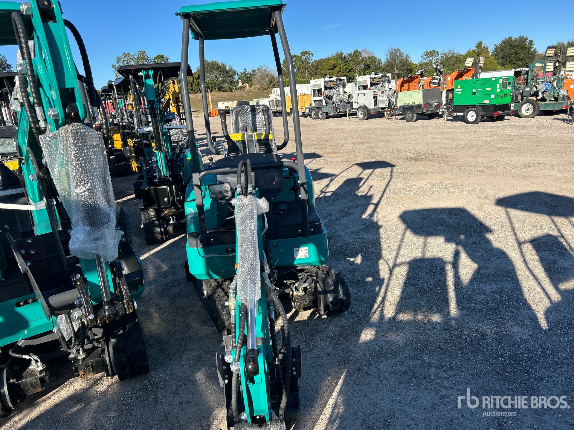 General Appearance with Bild, Ecke vorne rechts