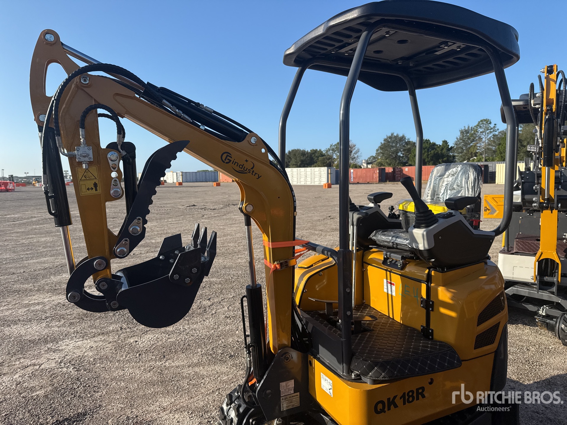 General Appearance with Picture, Left Front Corner