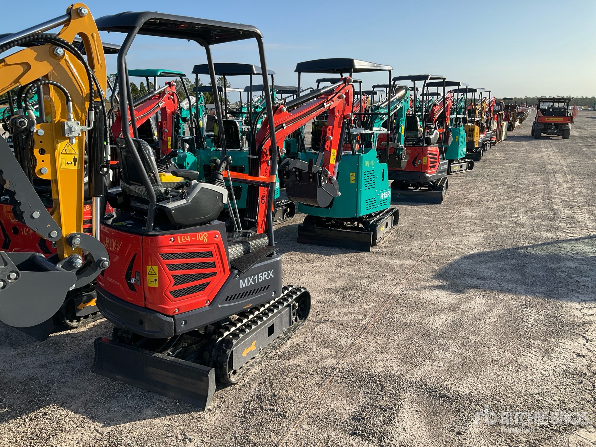 General Appearance with Picture, Right Rear Corner