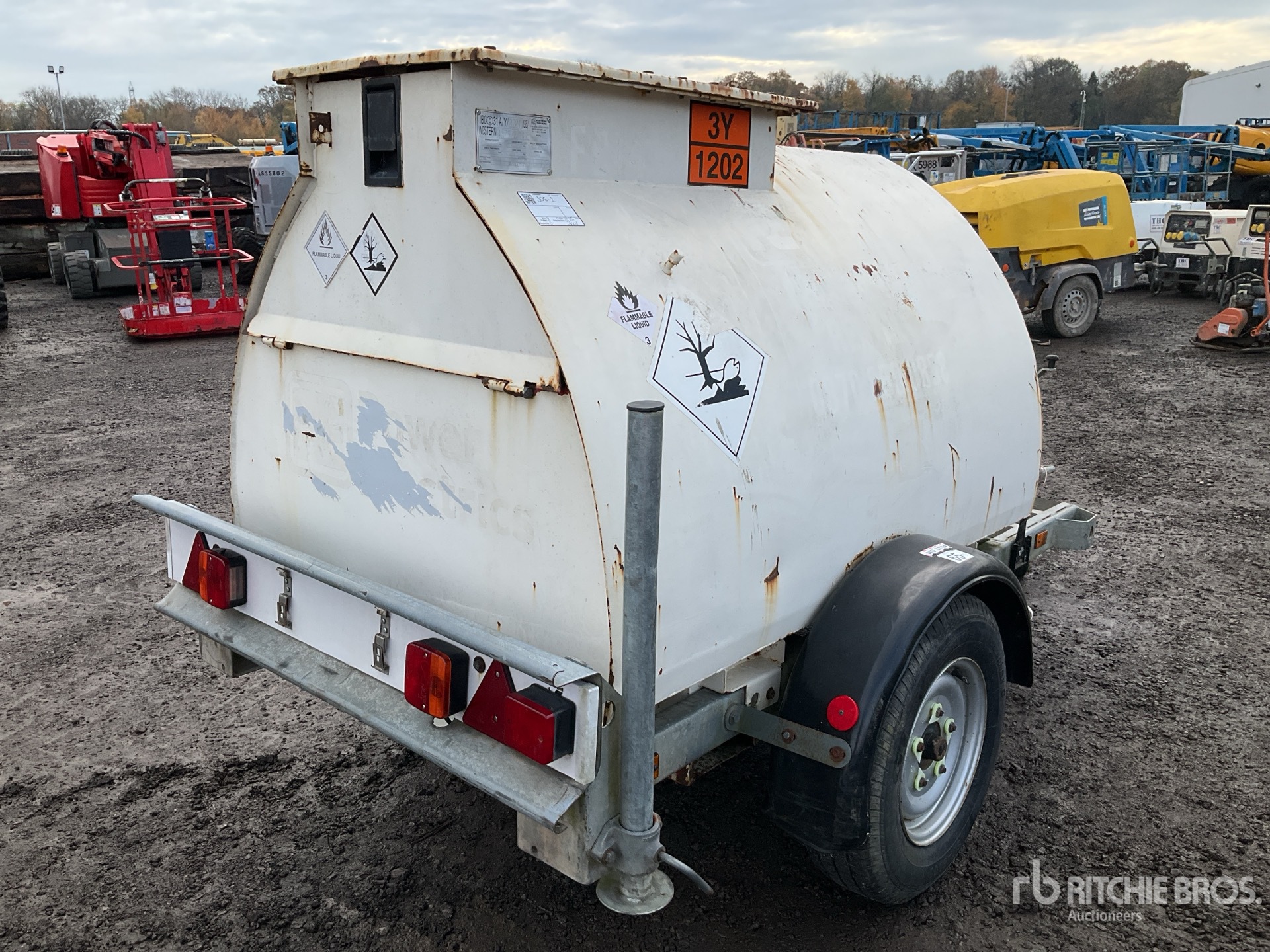 General Appearance with Imagen: esquina trasera derecha