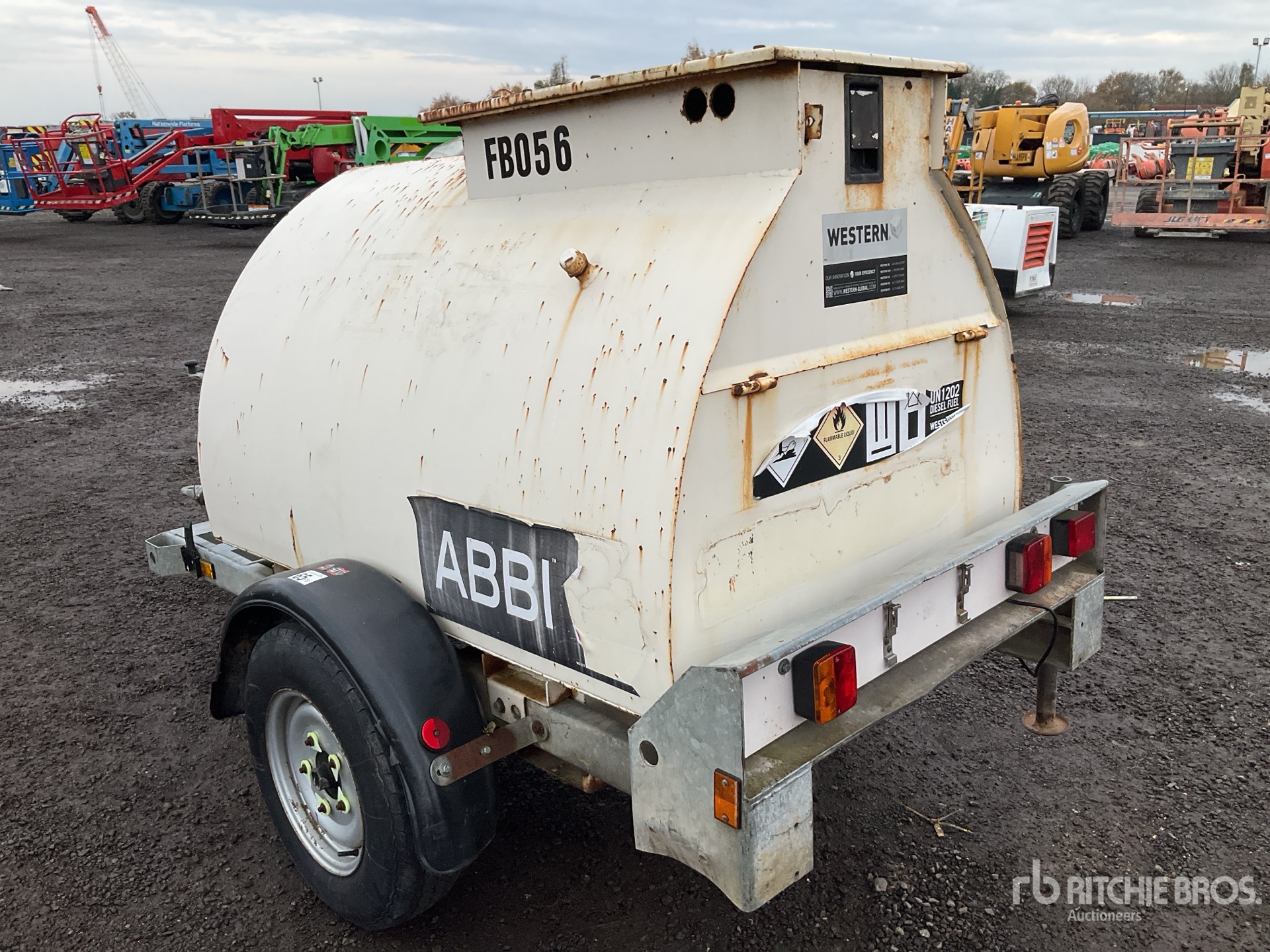 General Appearance with Imagen: esquina trasera izquierda