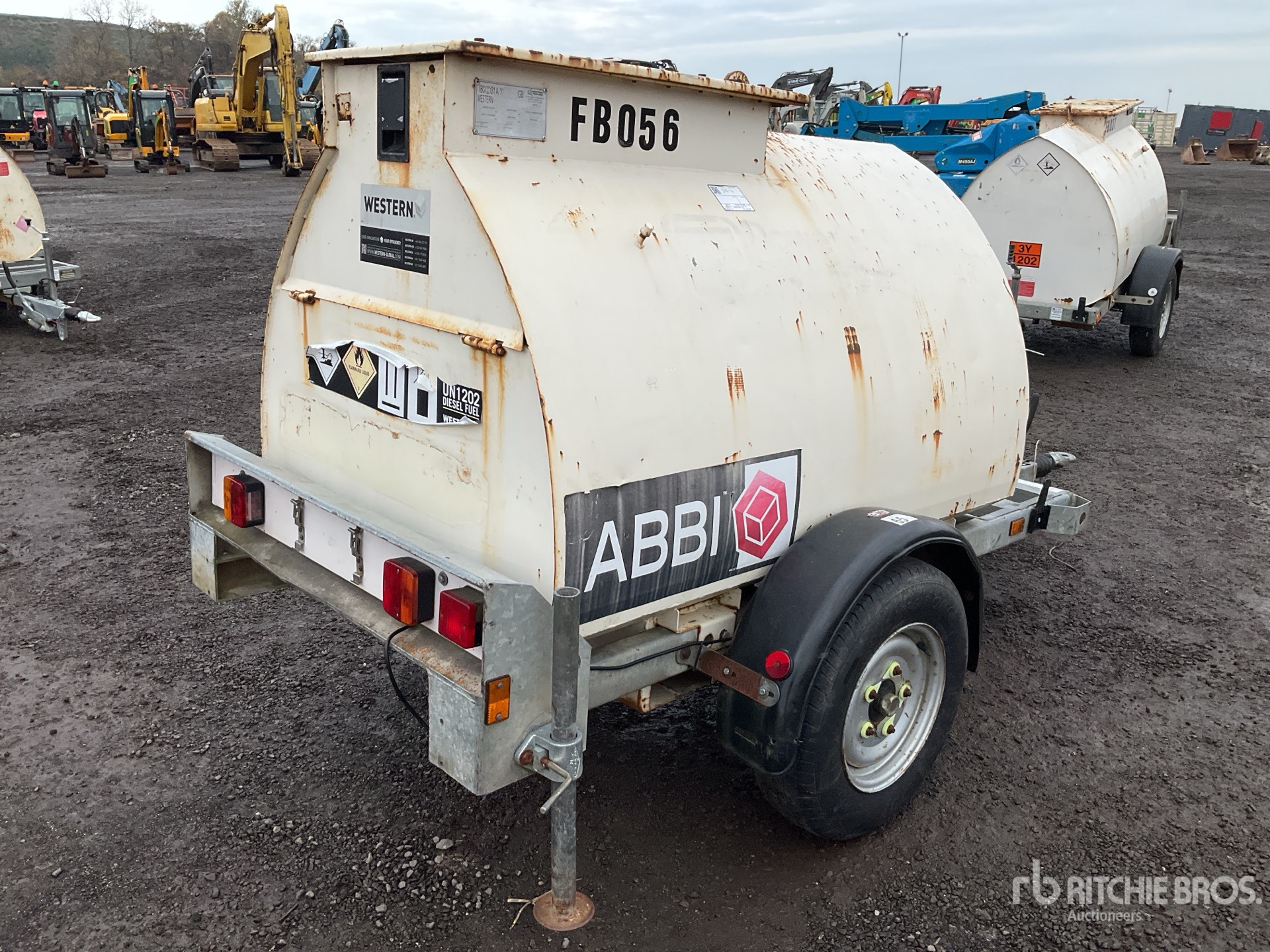 General Appearance with Imagen: esquina trasera derecha