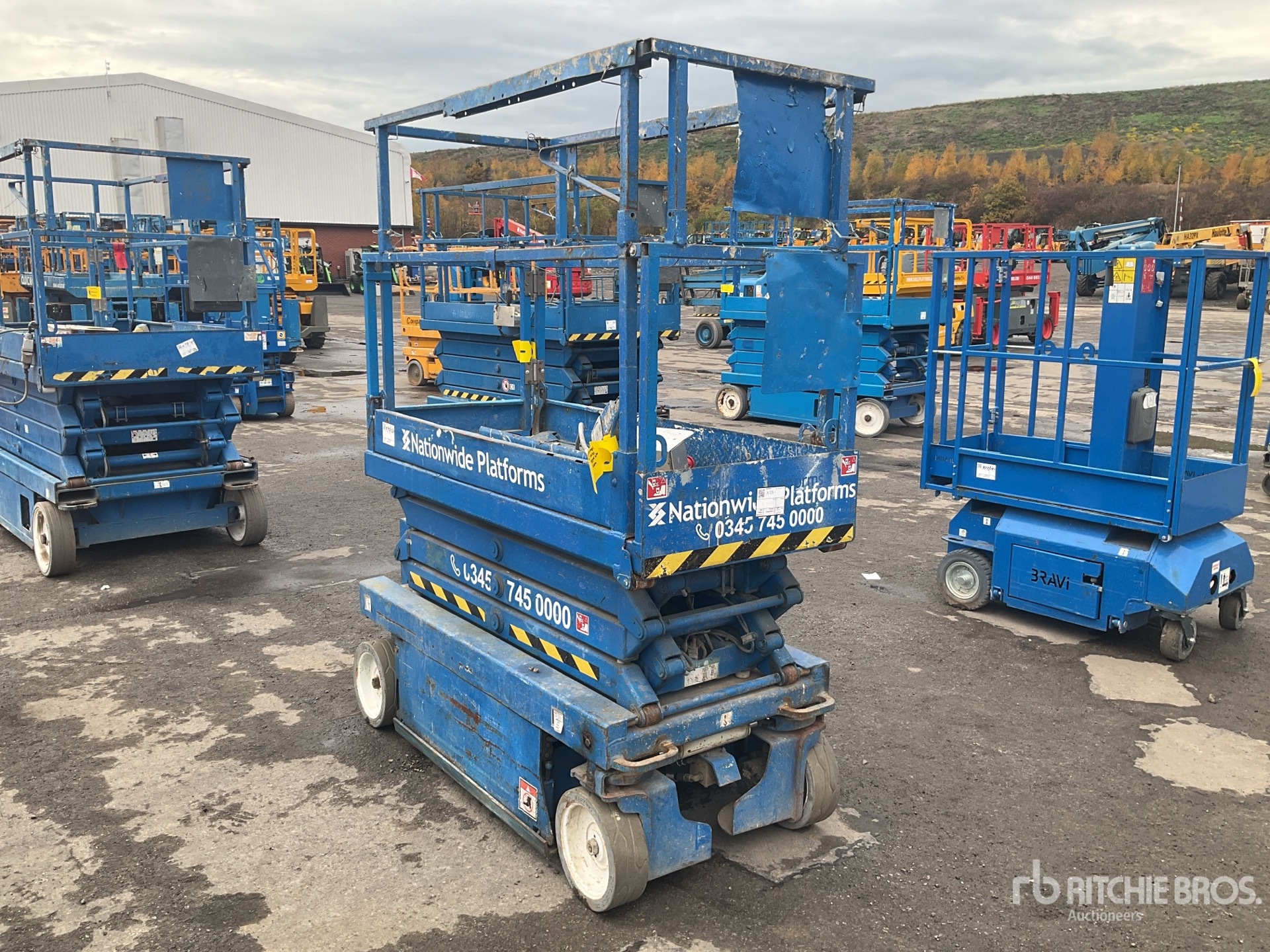 General Appearance with Foto, angolo anteriore destro