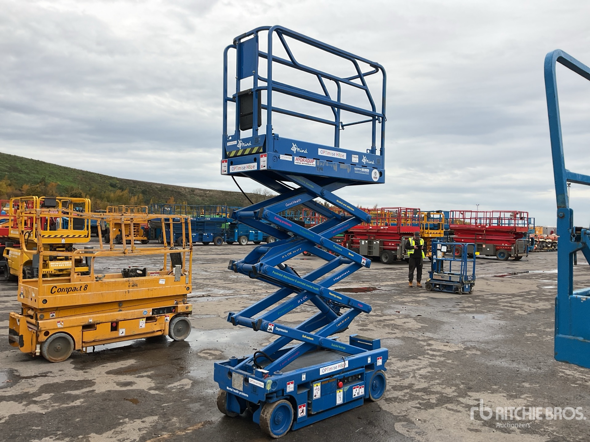 General Appearance with Featured Photo