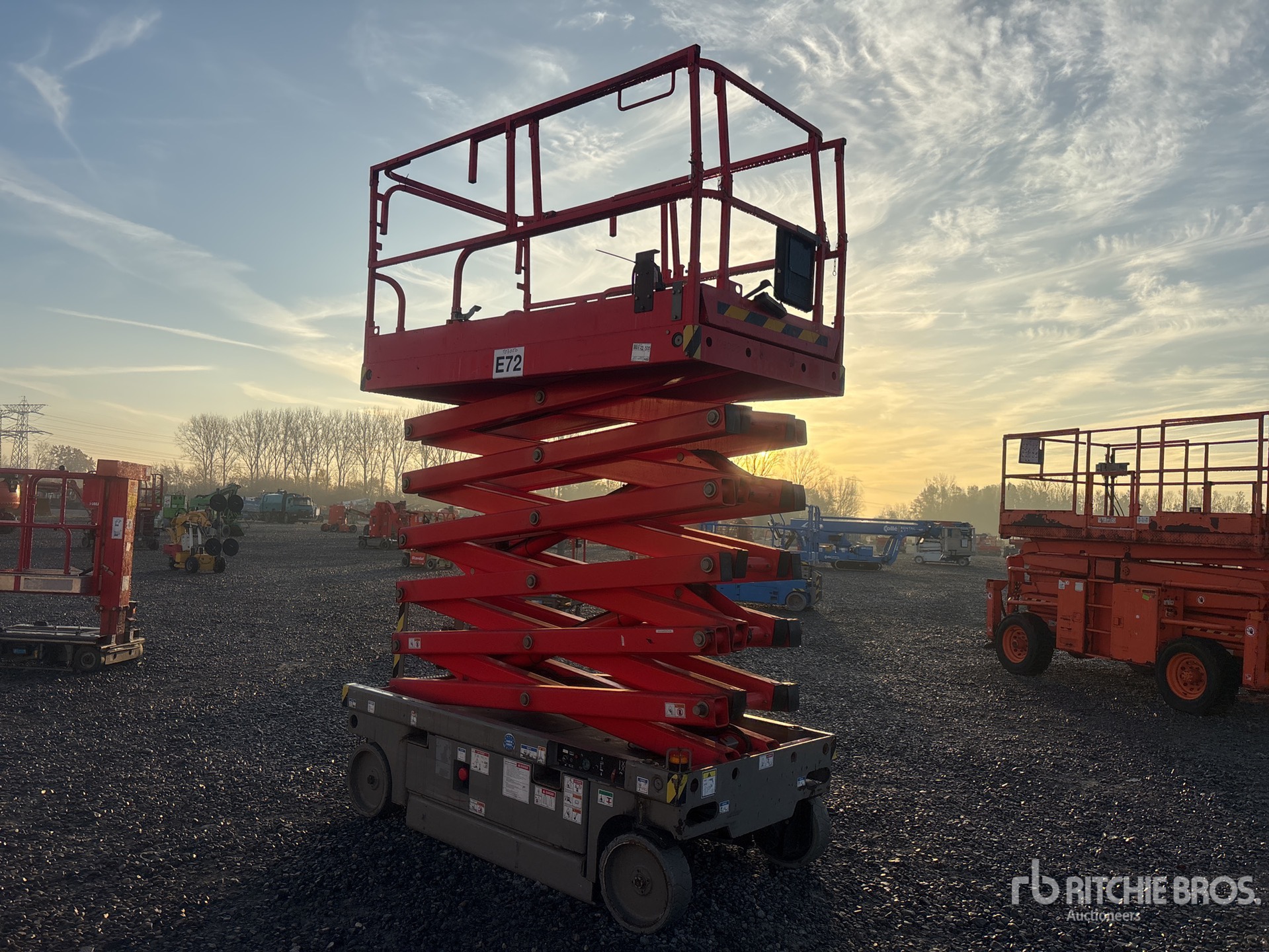 General Appearance with Imagen: esquina trasera izquierda