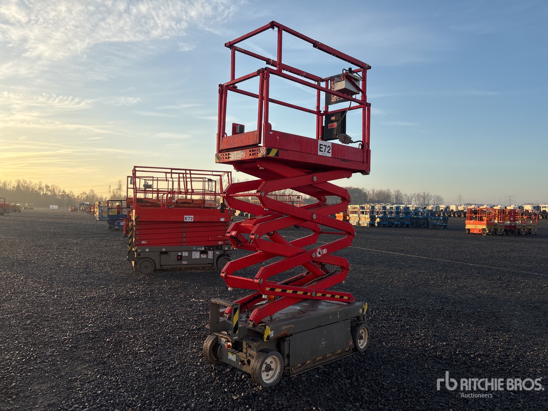 Aspect général with Image, coin avant gauche