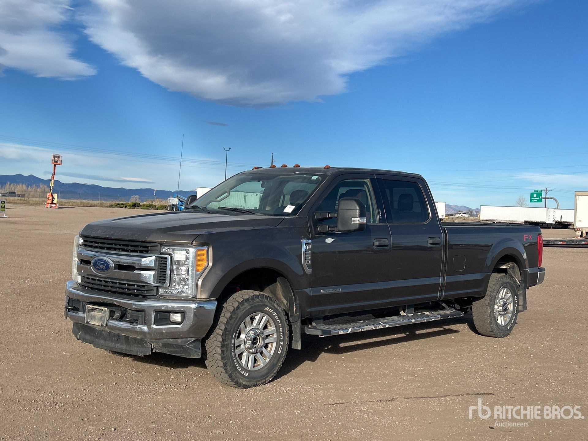 General Appearance with Picture, Left Front Corner