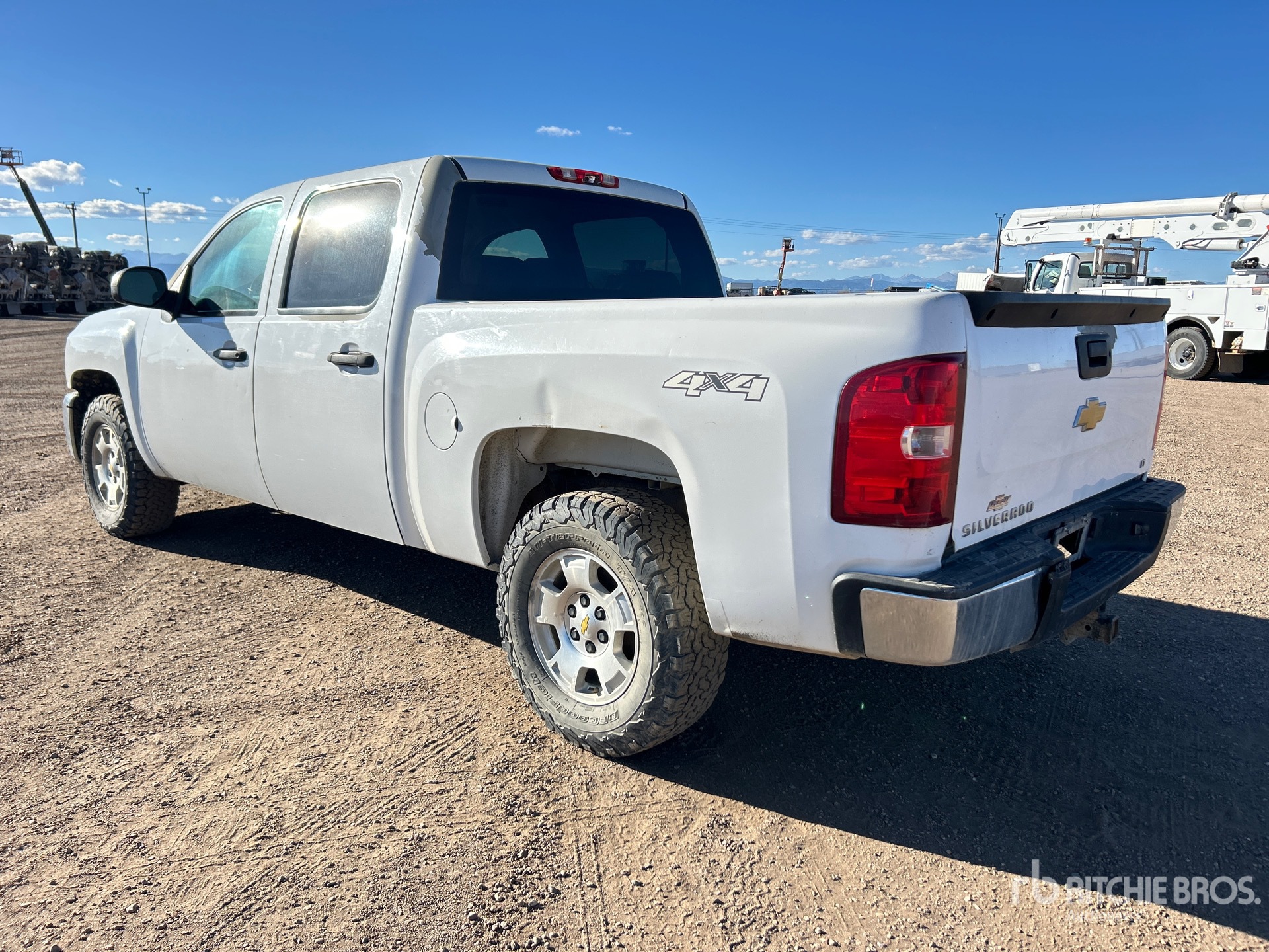 Aspect général with Image, coin arrière gauche