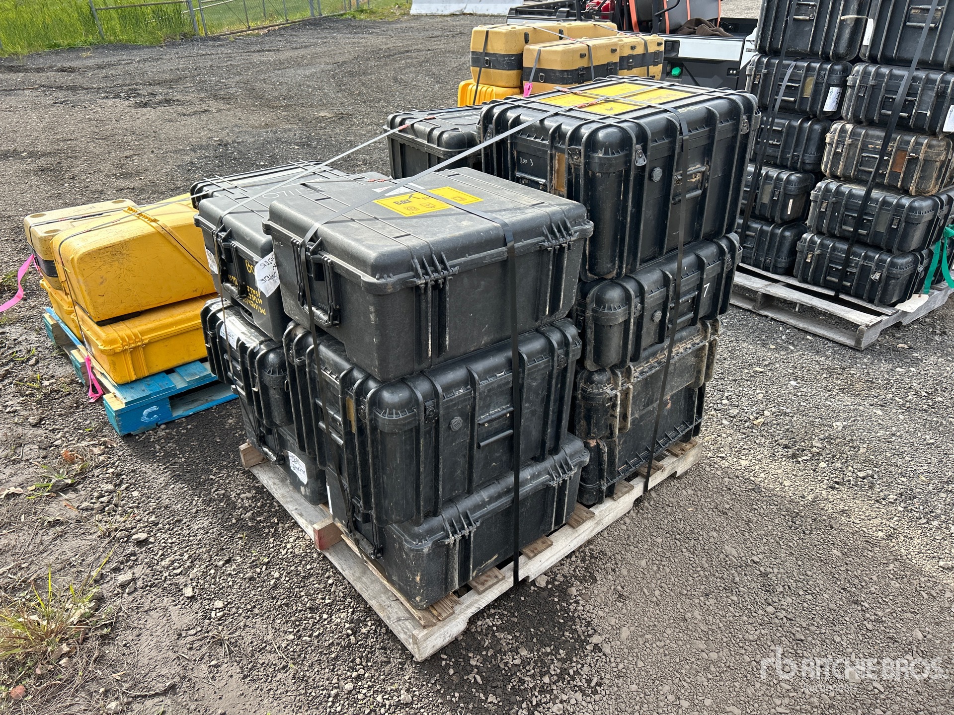 General Appearance with Image, coin arrière droit