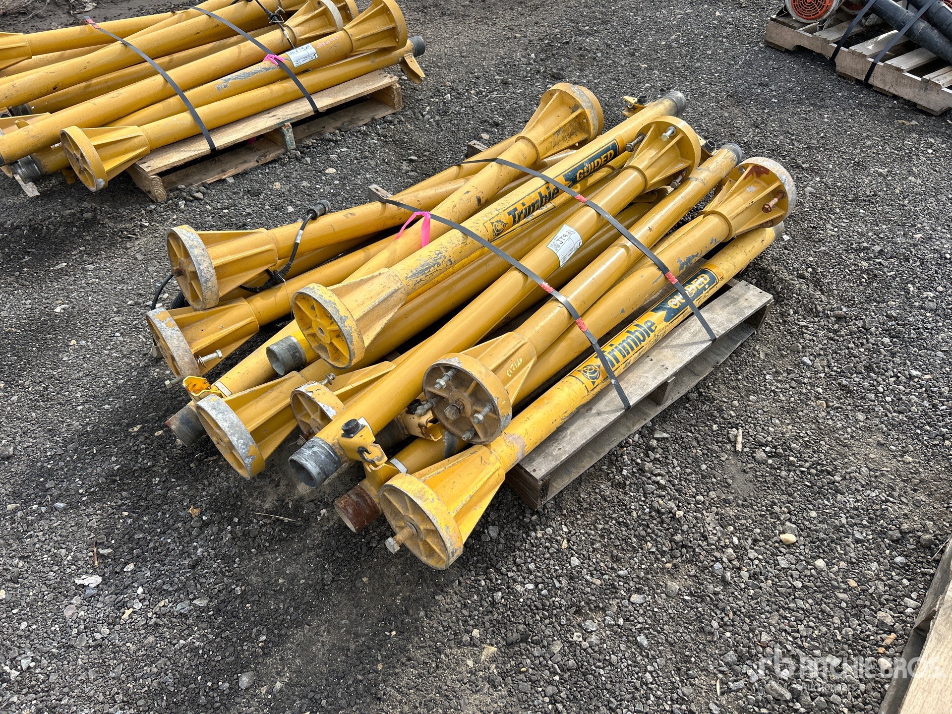 General Appearance with Image, coin avant droit