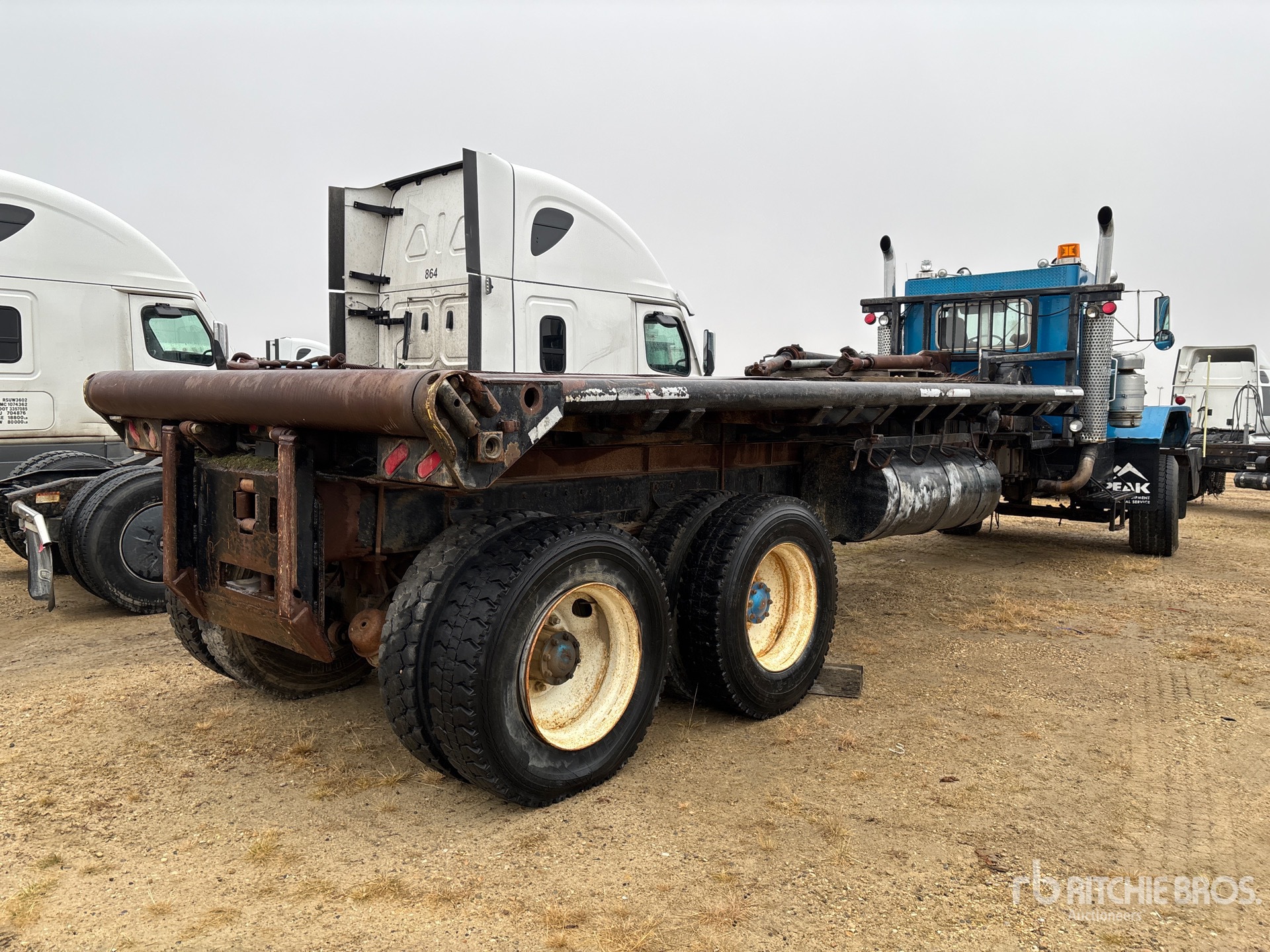 General Appearance with Bild, Ecke hinten rechts