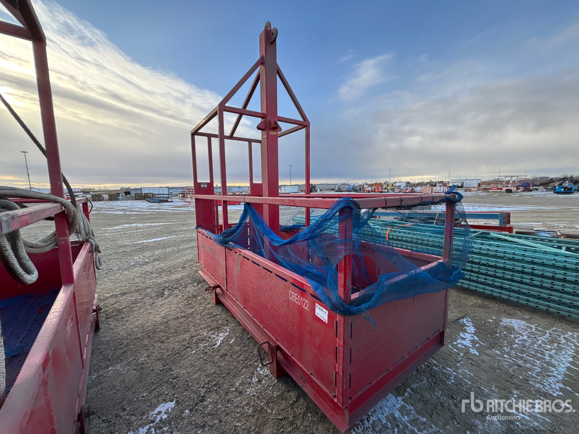 General Appearance with Bild, Ecke vorne links