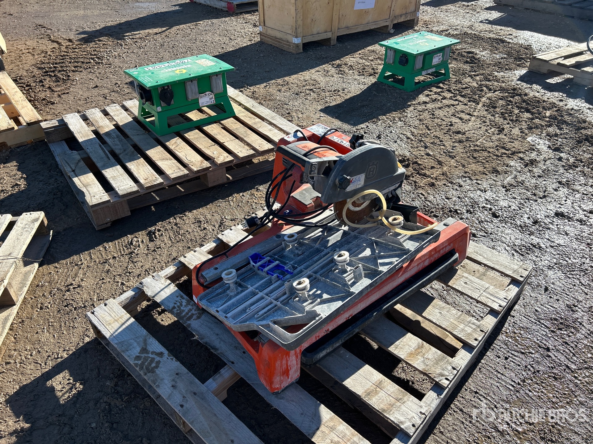 General Appearance with Imagen: esquina delantera izquierda