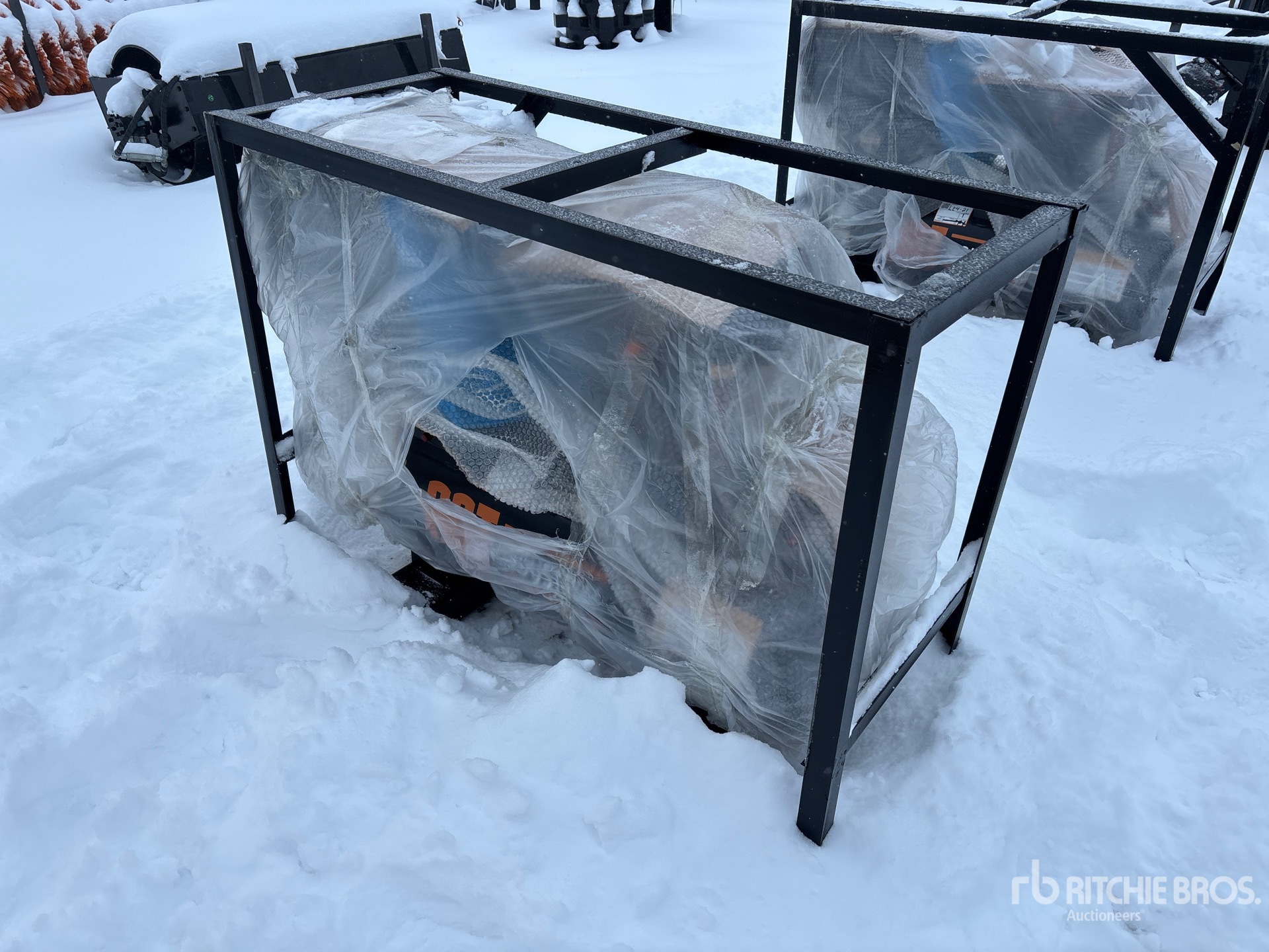 General Appearance with Foto, angolo anteriore sinistro