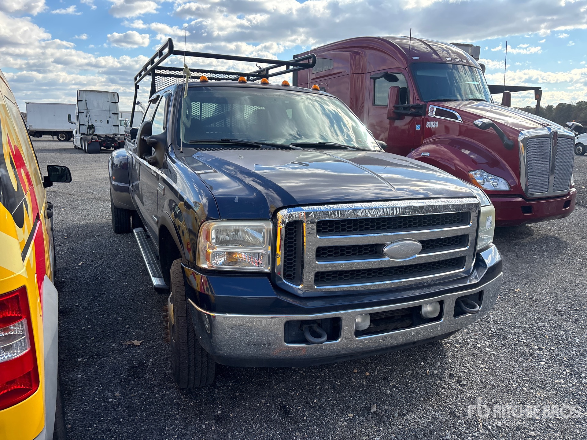 General Appearance with Imagen: esquina delantera derecha